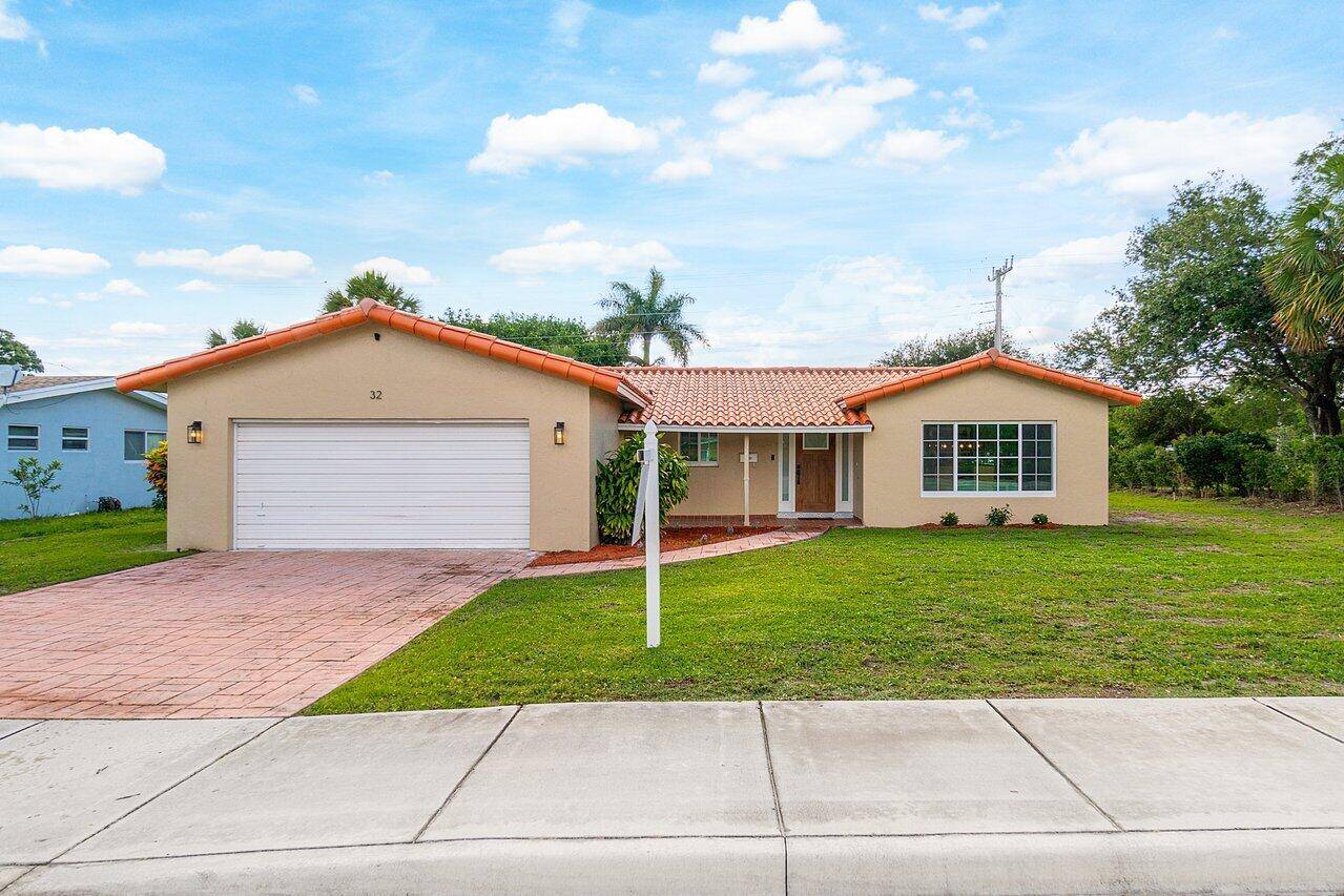 Boca Raton, FL 33486,32 NW 12th AVE