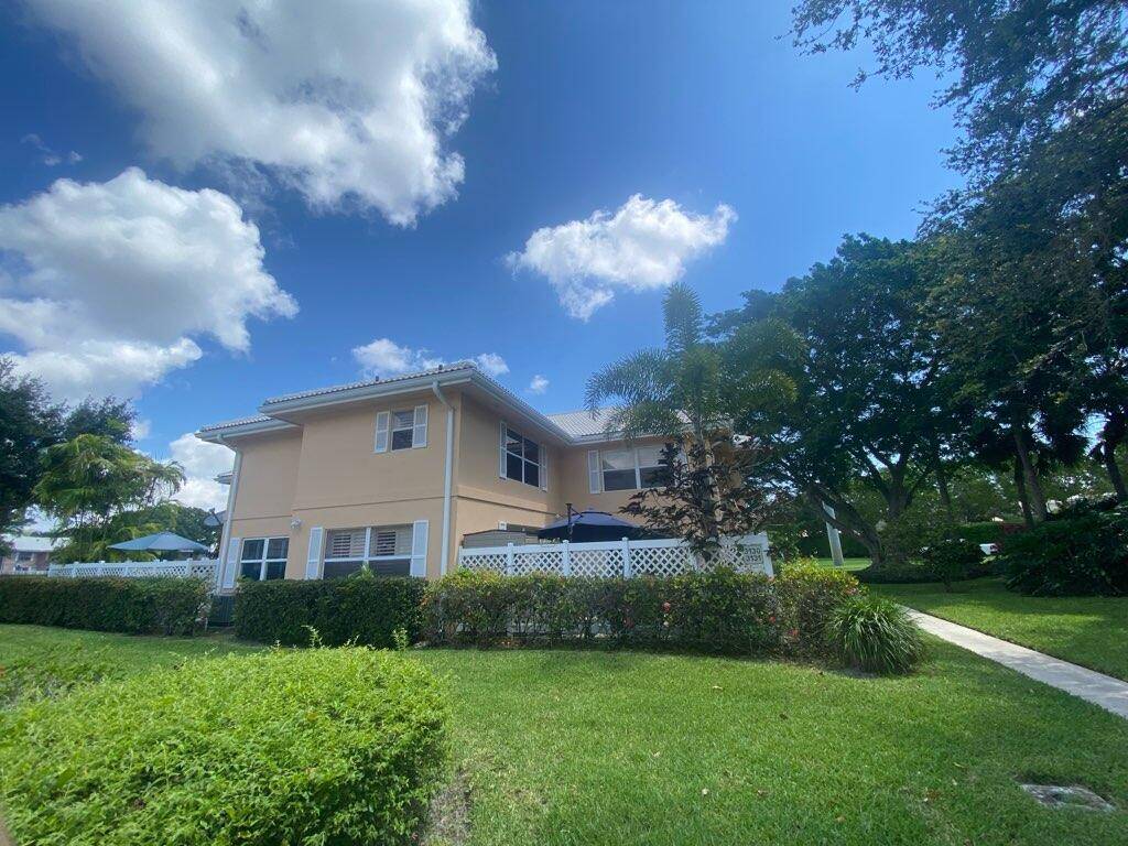 West Palm Beach, FL 33409,3131 Kingston CT