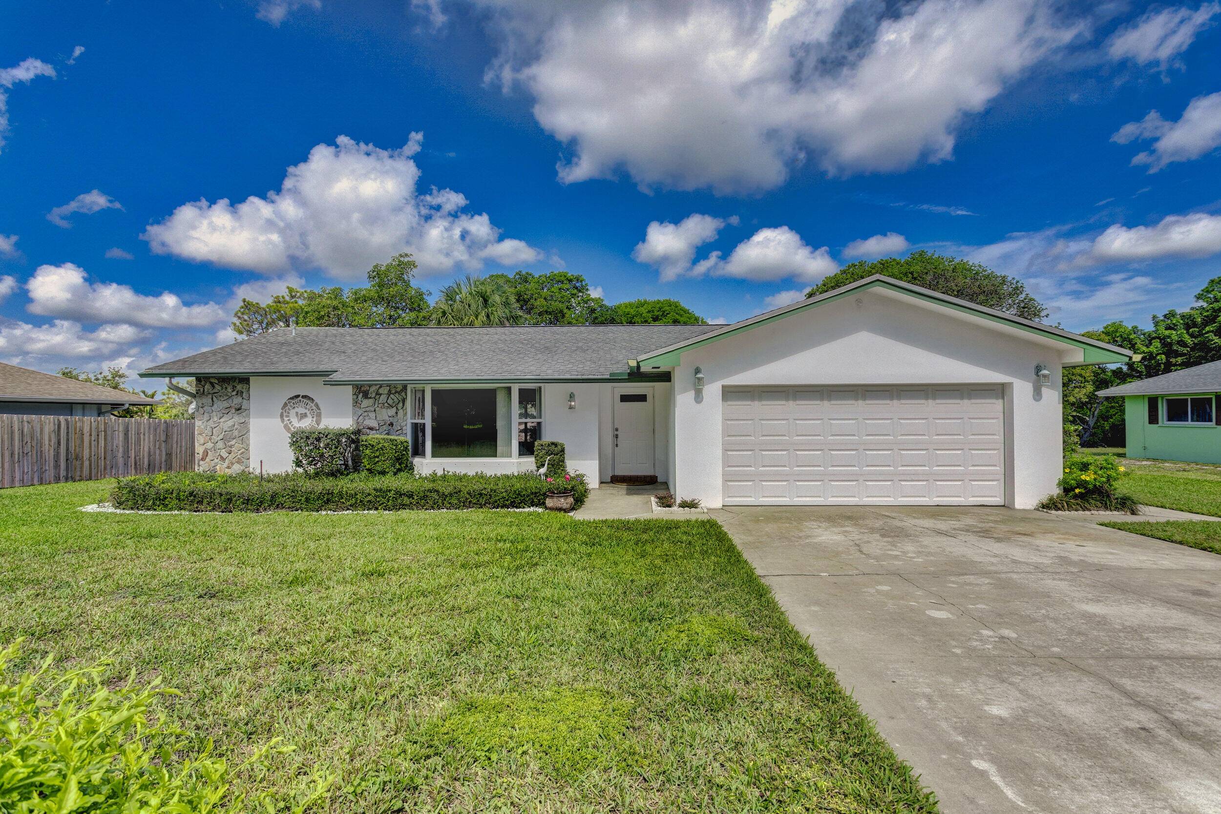 Lake Worth, FL 33462,6839 High Ridge RD