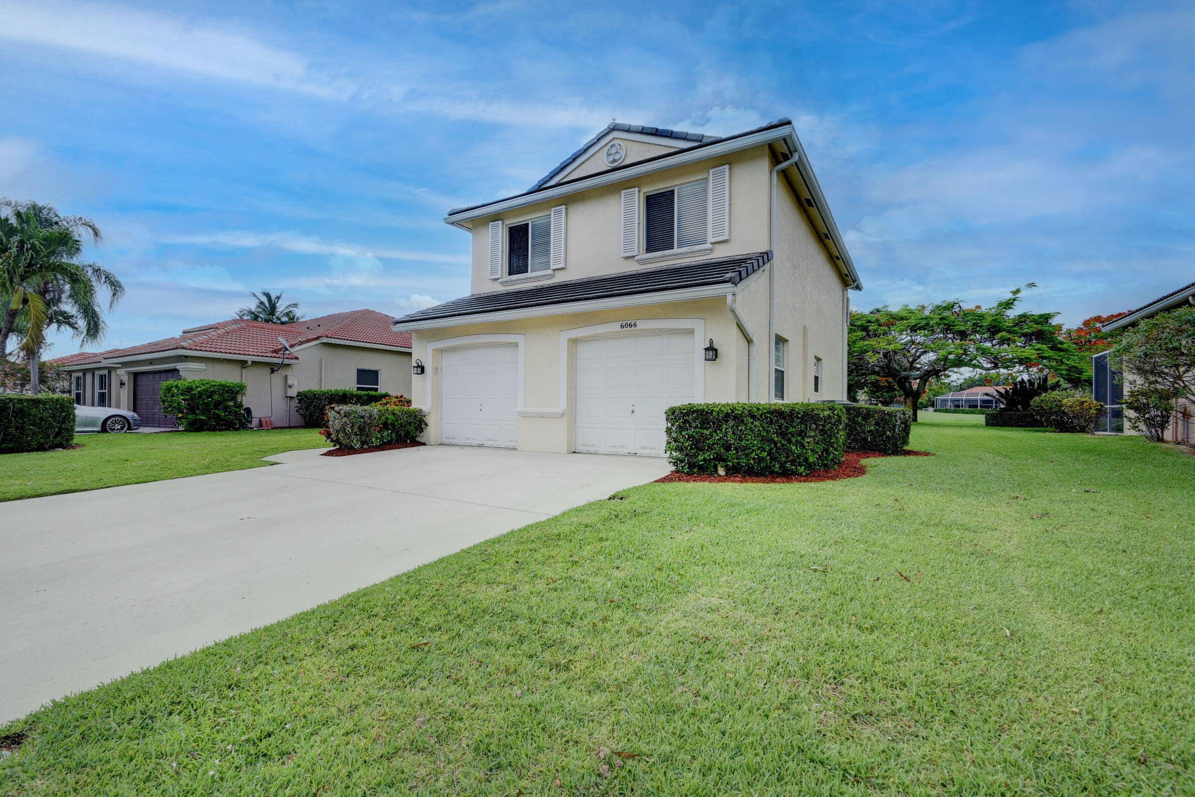 Lake Worth, FL 33463,6066 Las Colinas CIR