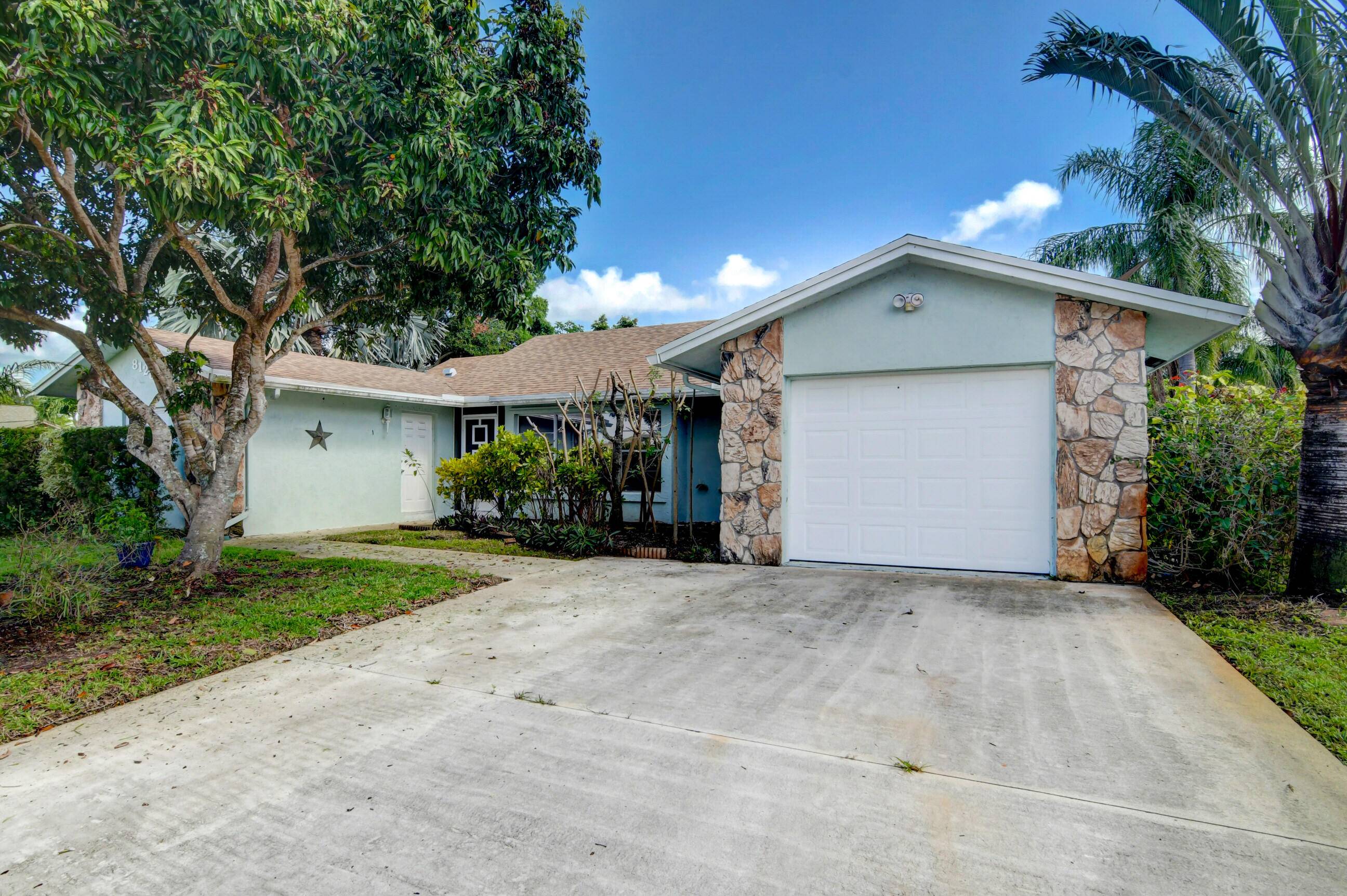 Lake Worth, FL 33467,8125 Chatuga CT