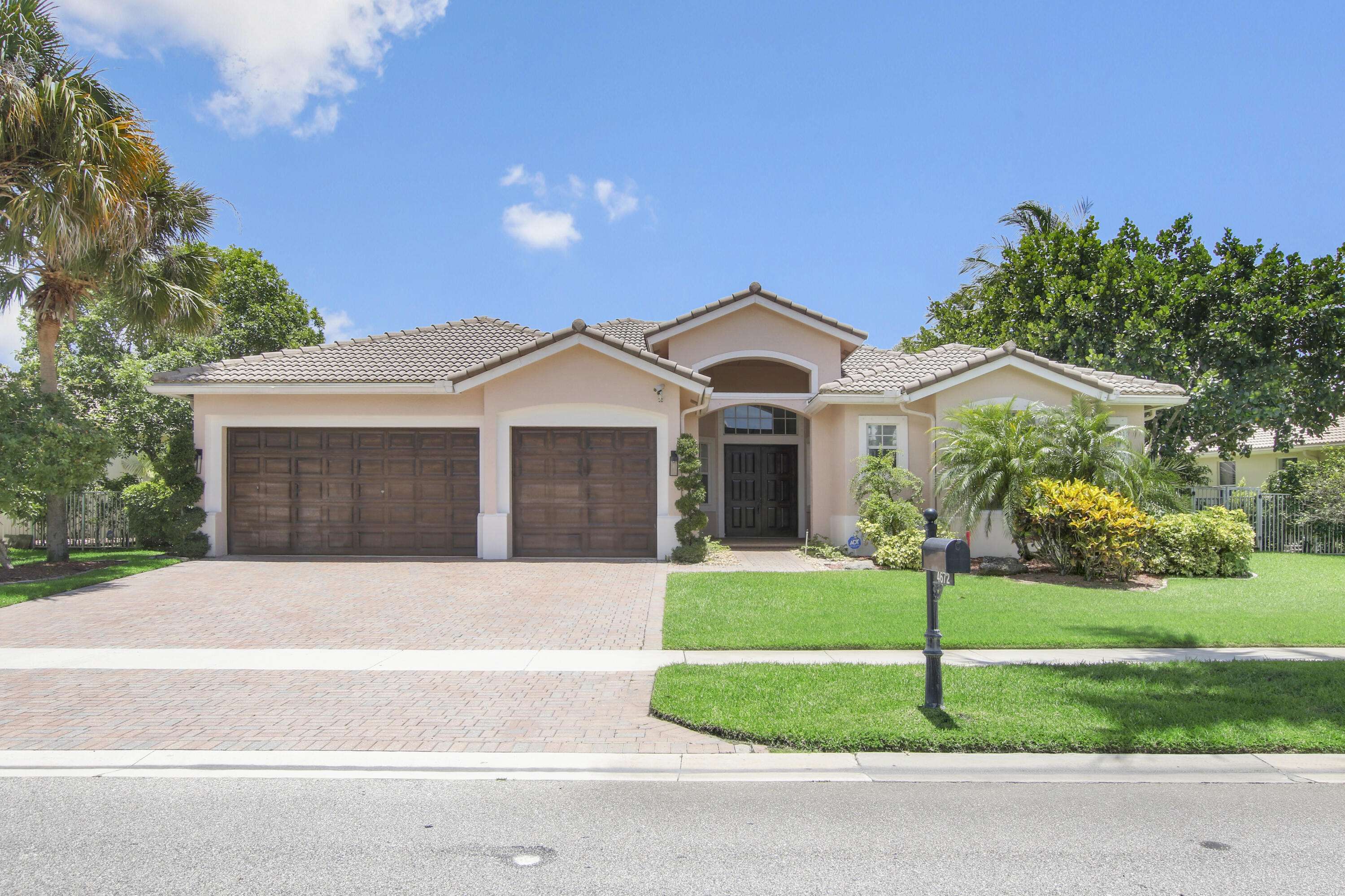 Wellington, FL 33449,4672 Sugar Beach WAY