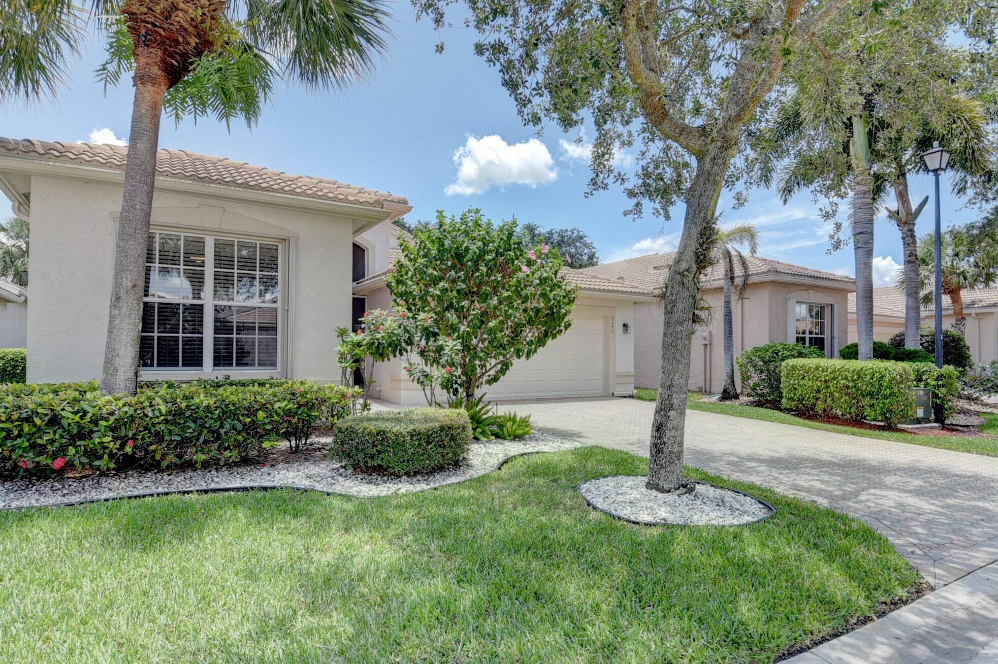 Lake Worth, FL 33467,8242 Sandpiper Glen DR