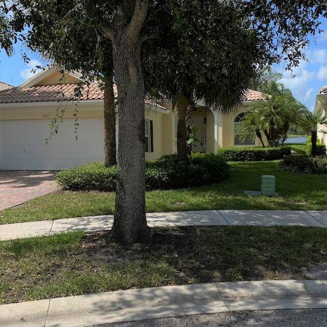 Wellington, FL 33414,8241 Dominica PL