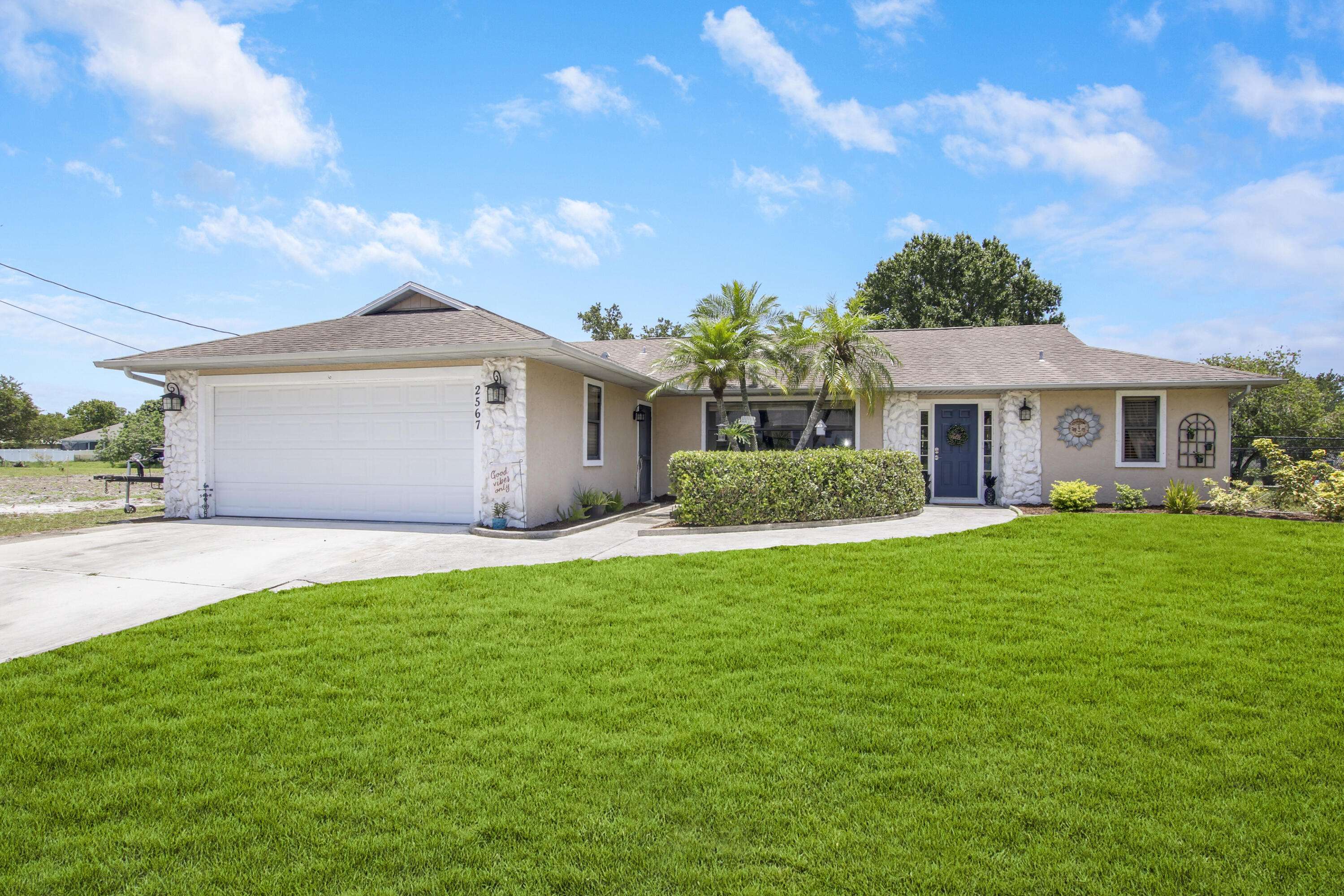 Port Saint Lucie, FL 34953,2567 SW Chestnut LN