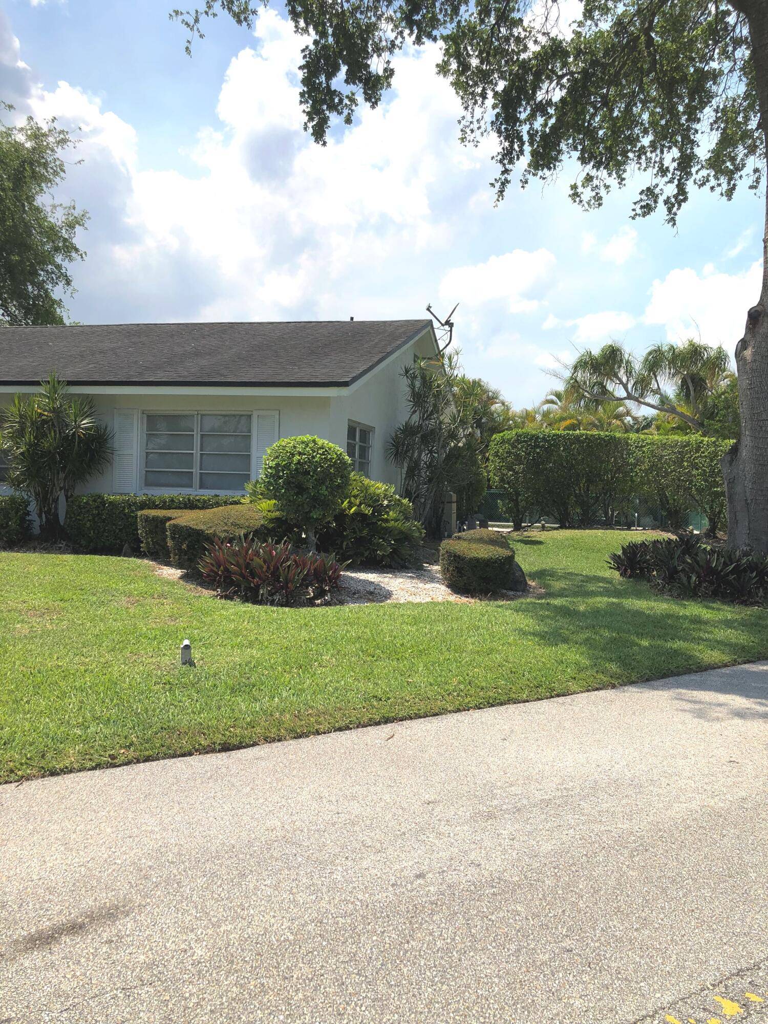 Tamarac, FL 33319,4701 Bayberry LN