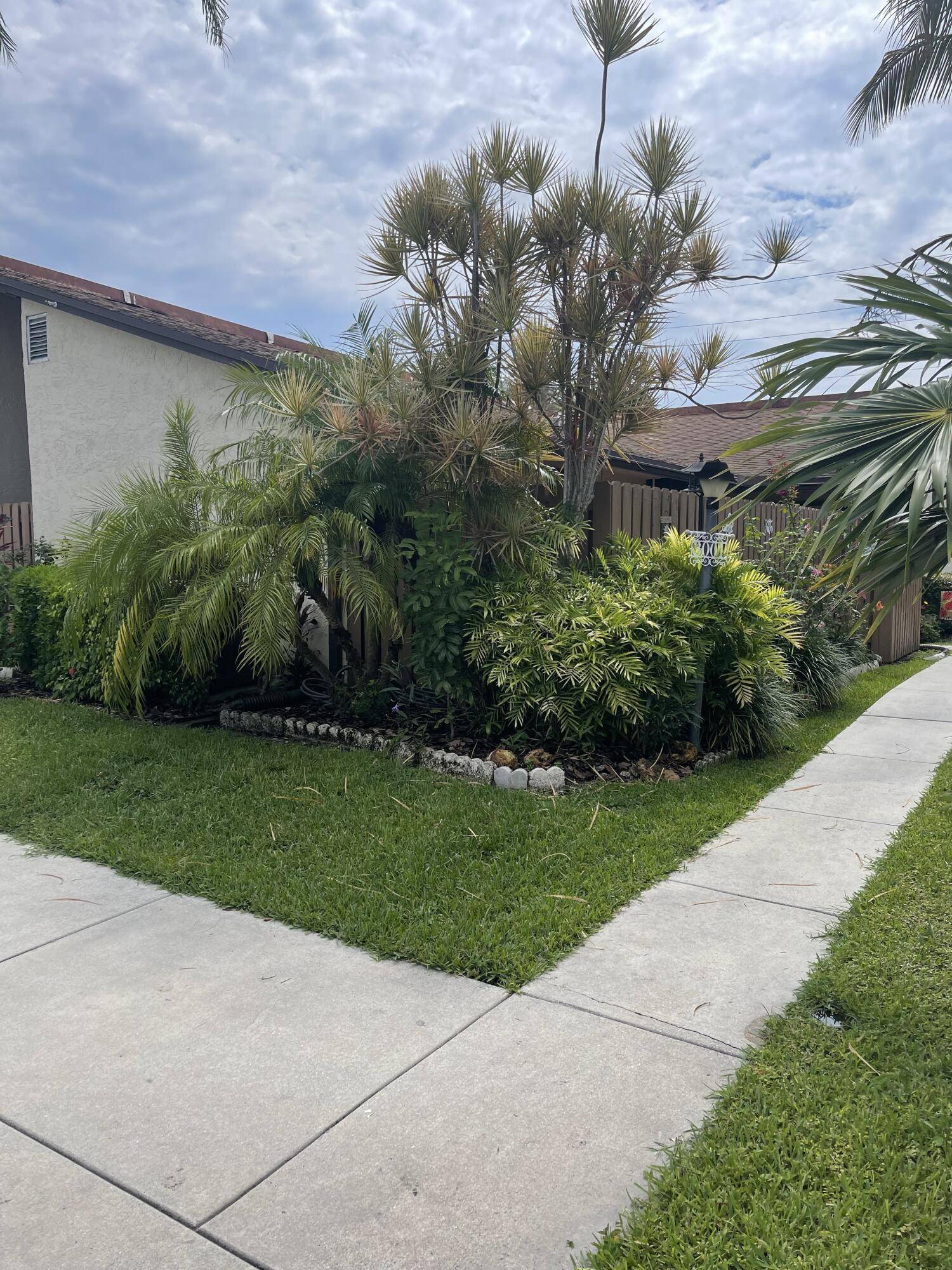 Lake Worth Beach, FL 33461,3001 Waterview CIR