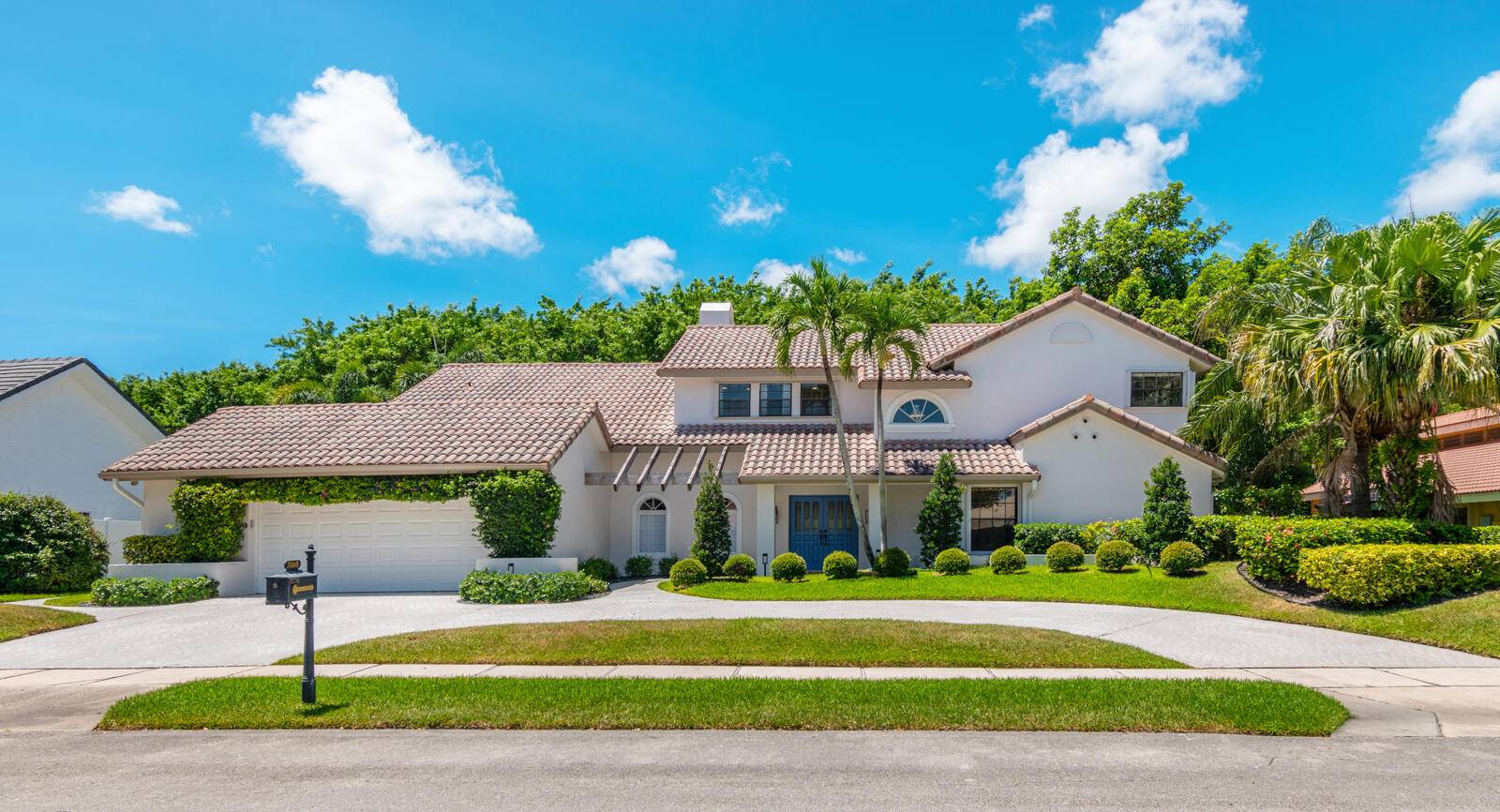 Boca Raton, FL 33434,3160 Canterbury DR