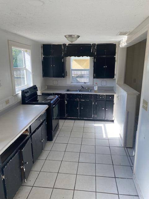 Greenacres, FL 33463,228 Walker Avenue