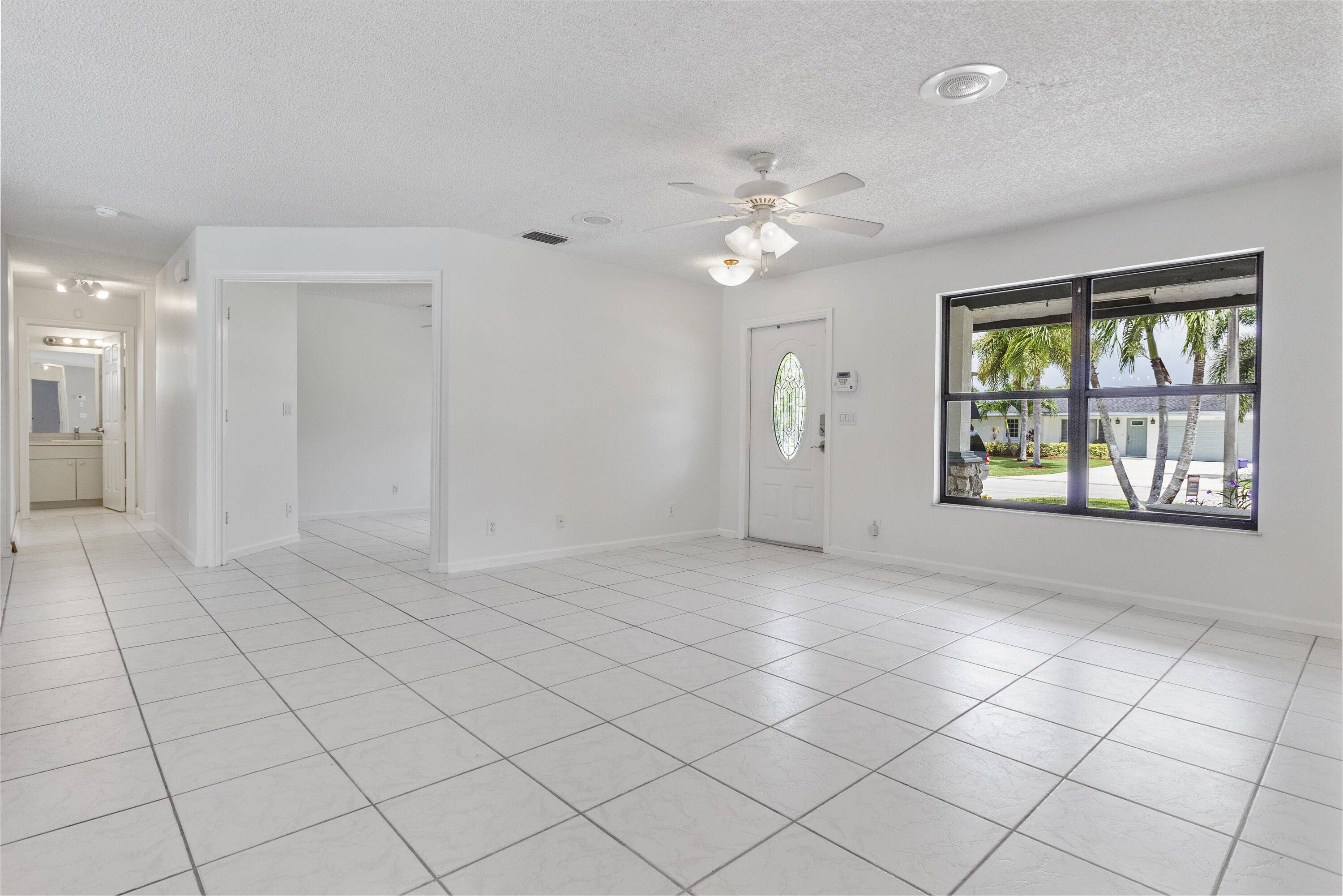 Royal Palm Beach, FL 33411,320 Sandpiper AVE A