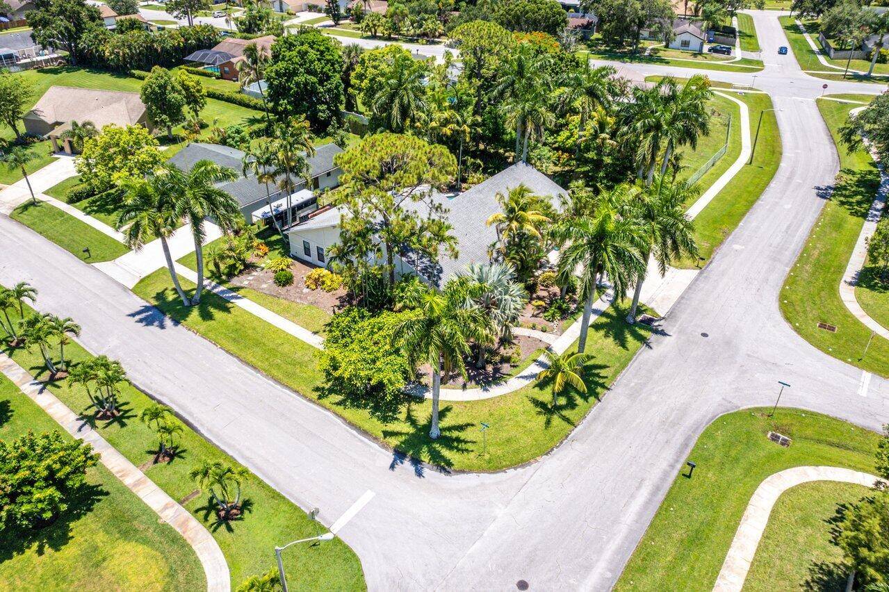 Royal Palm Beach, FL 33411,101 Toledo ST