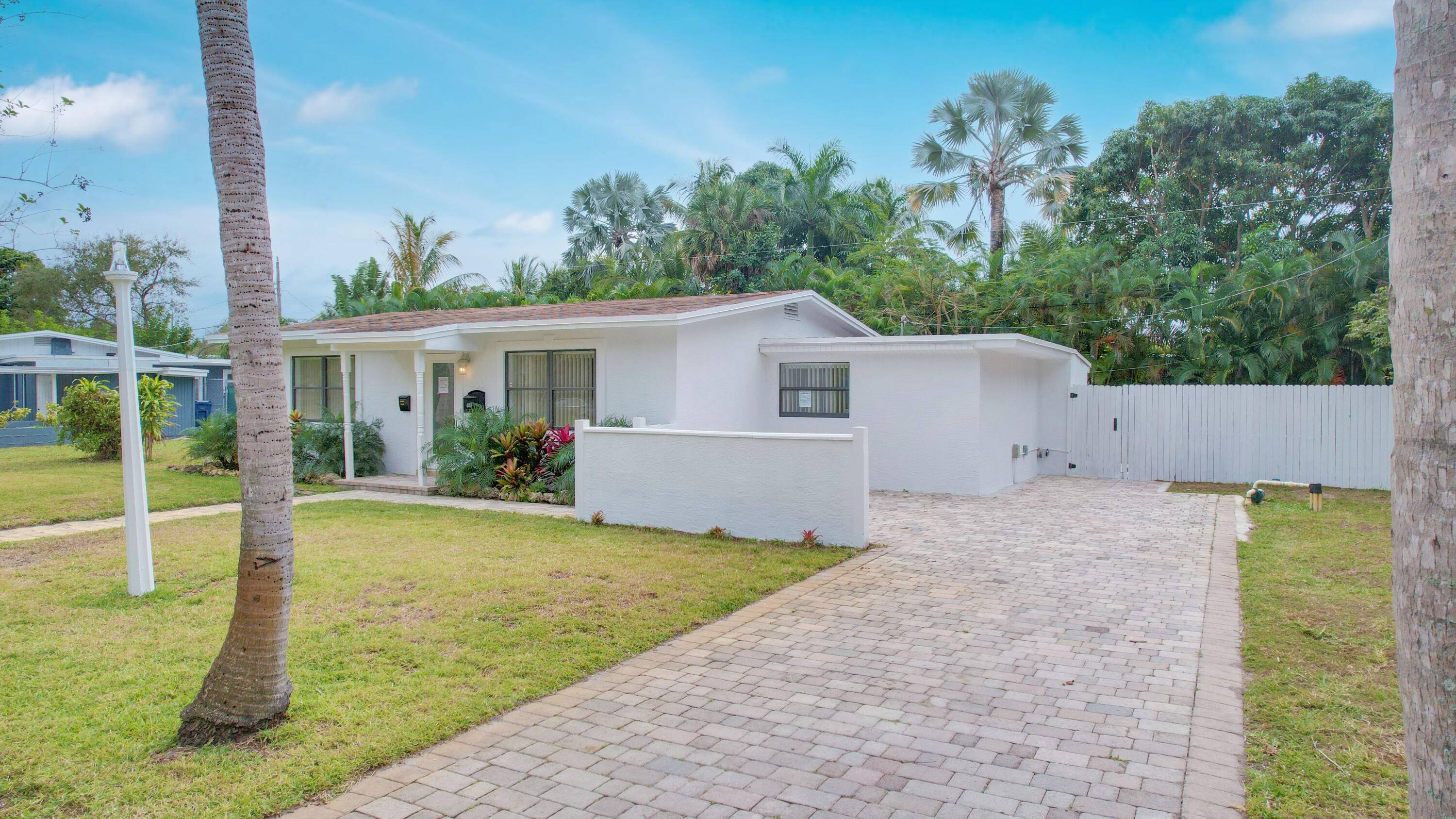 Wilton Manors, FL 33334,400 NE 26th DR