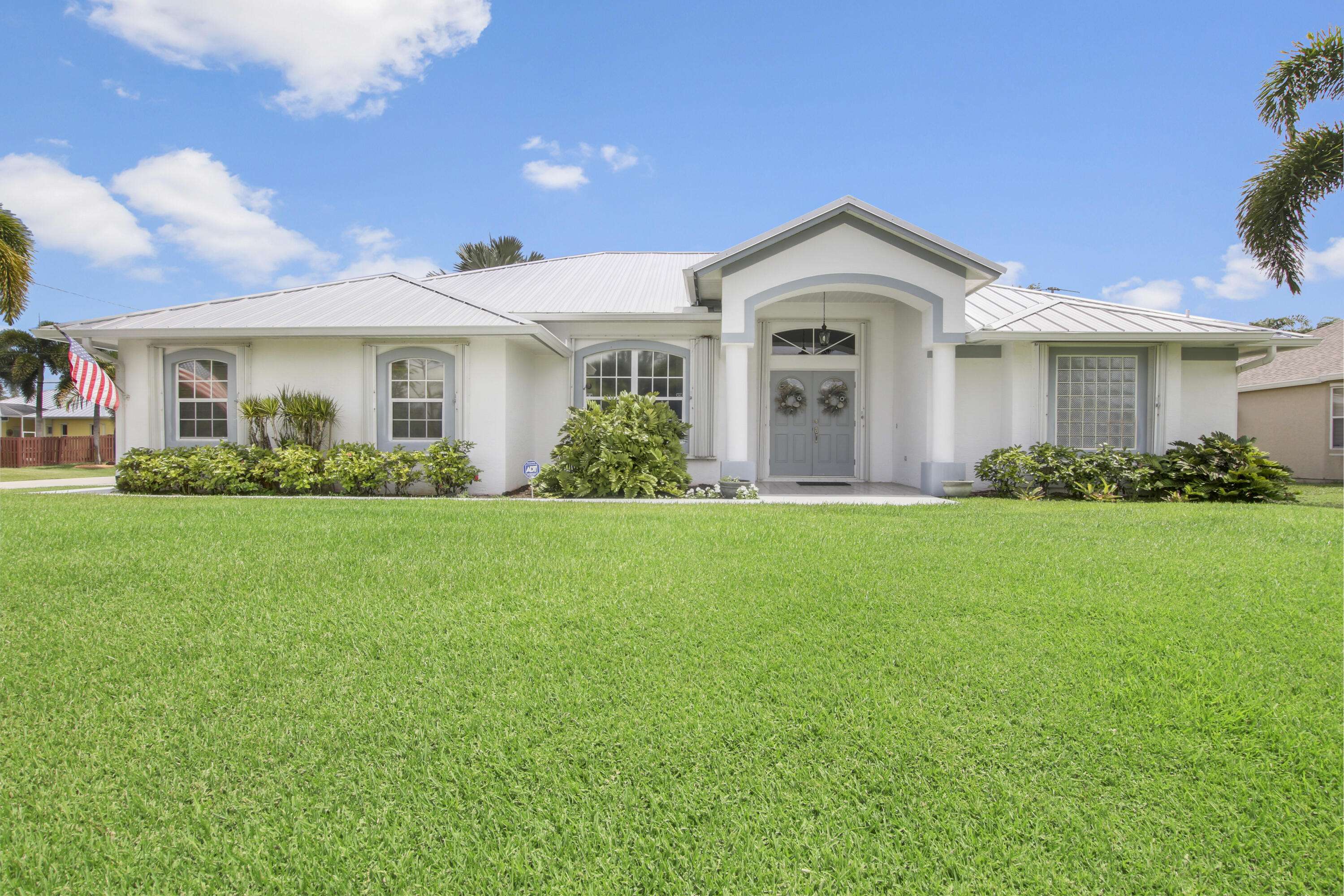 Port Saint Lucie, FL 34984,3300 SE Moss PL