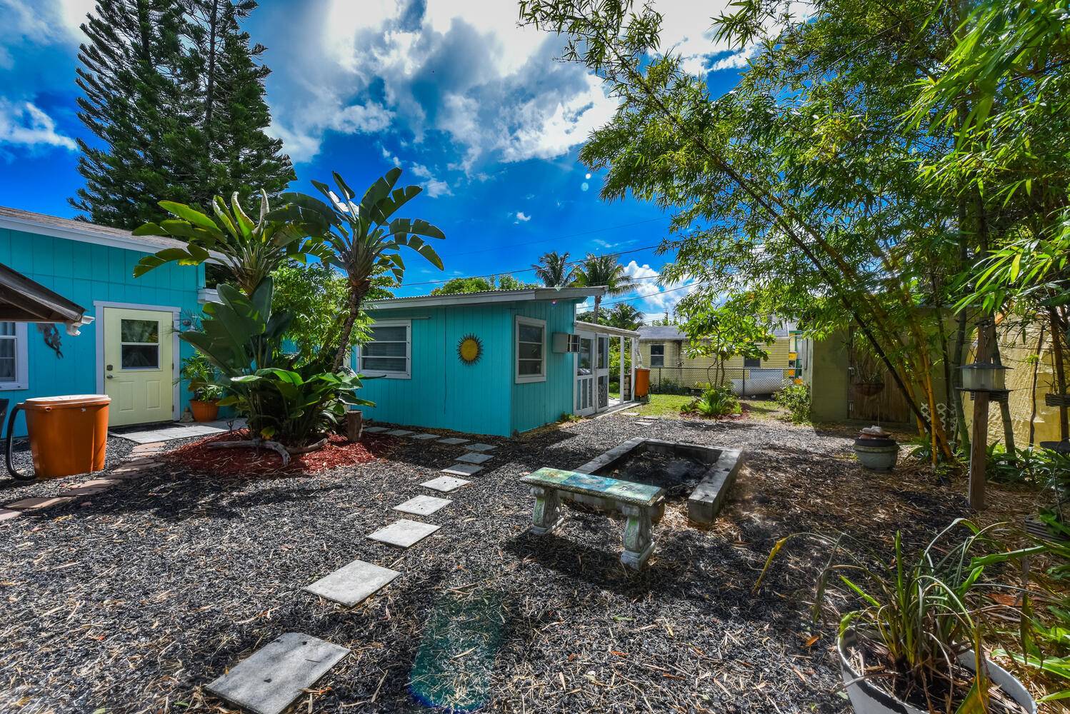 Palm Springs, FL 33461,104 Wisconsin ST