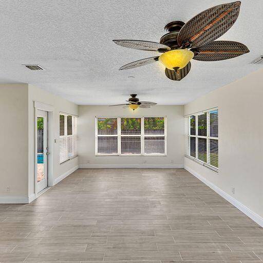 Pompano Beach, FL 33062,700 NE 23rd TER