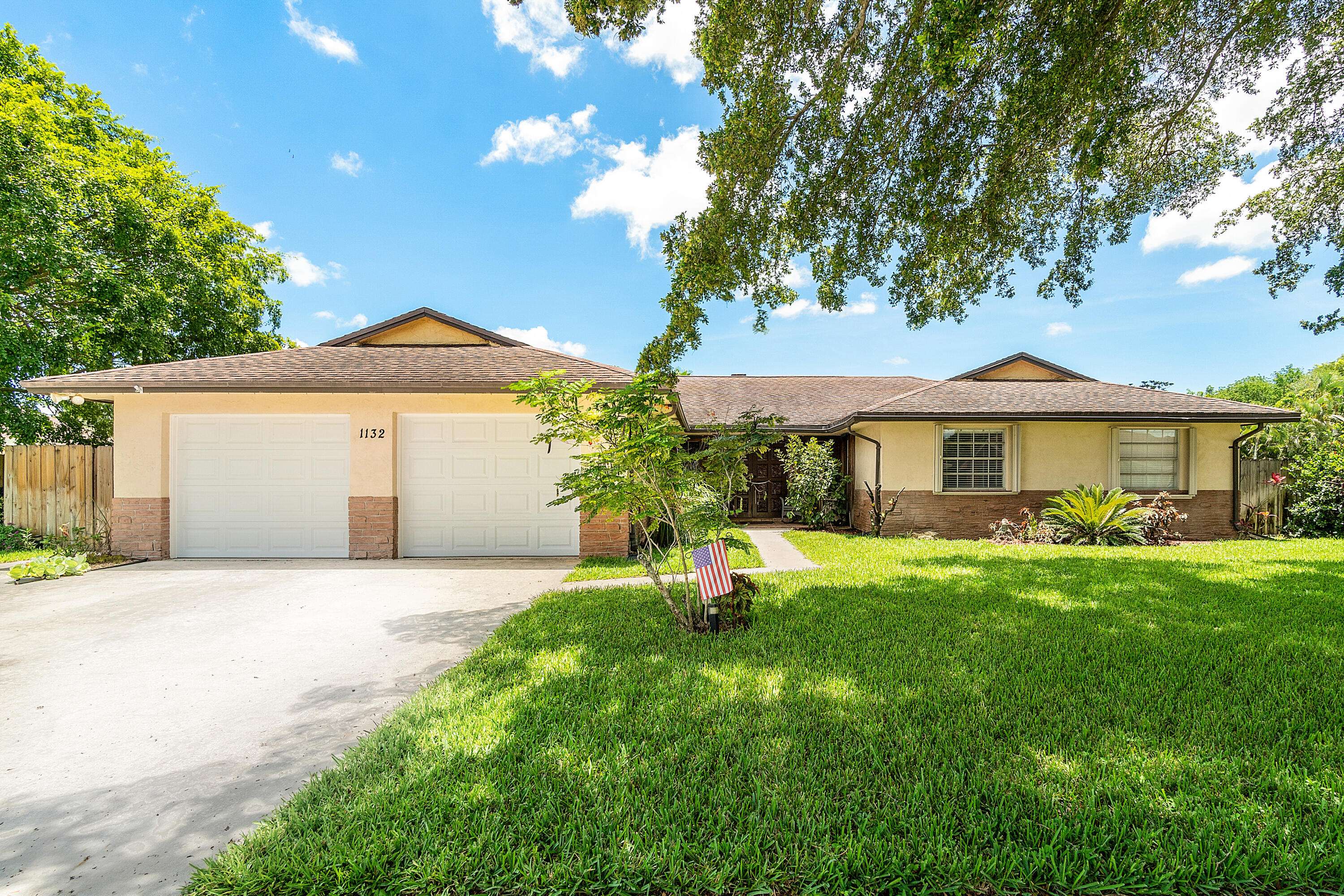 Wellington, FL 33414,1132 Widgeon RD