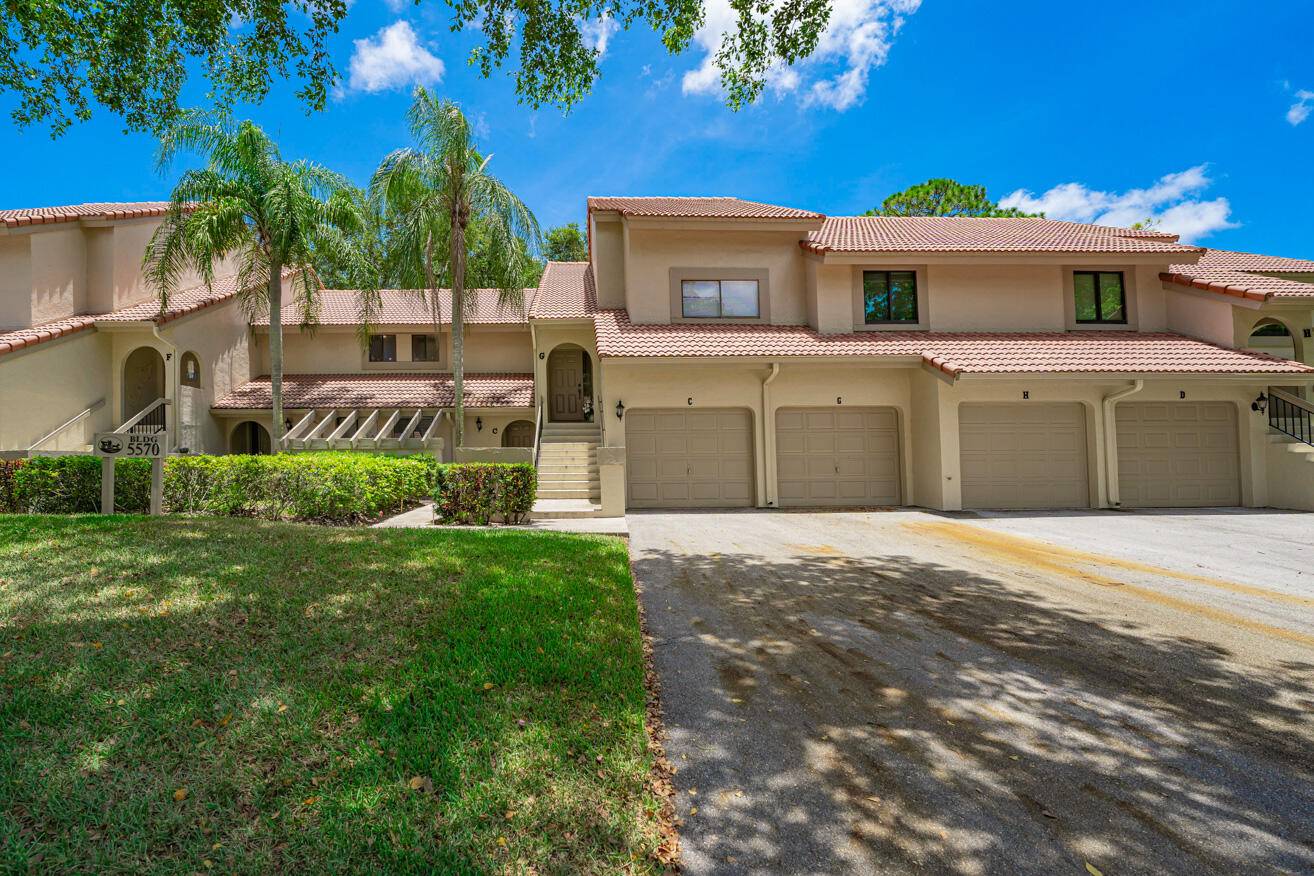 Boca Raton, FL 33486,5570 Coach House CIR C