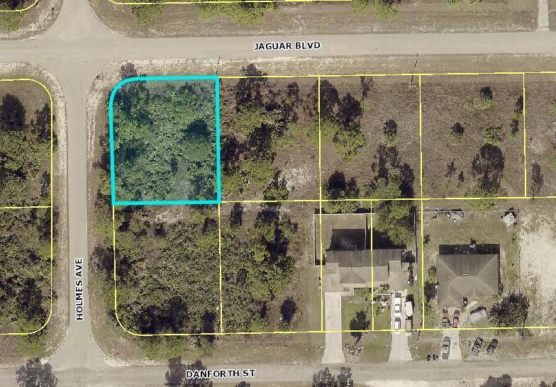 Lehigh Acres, FL 33974,1008/1010 Jaguar BLVD