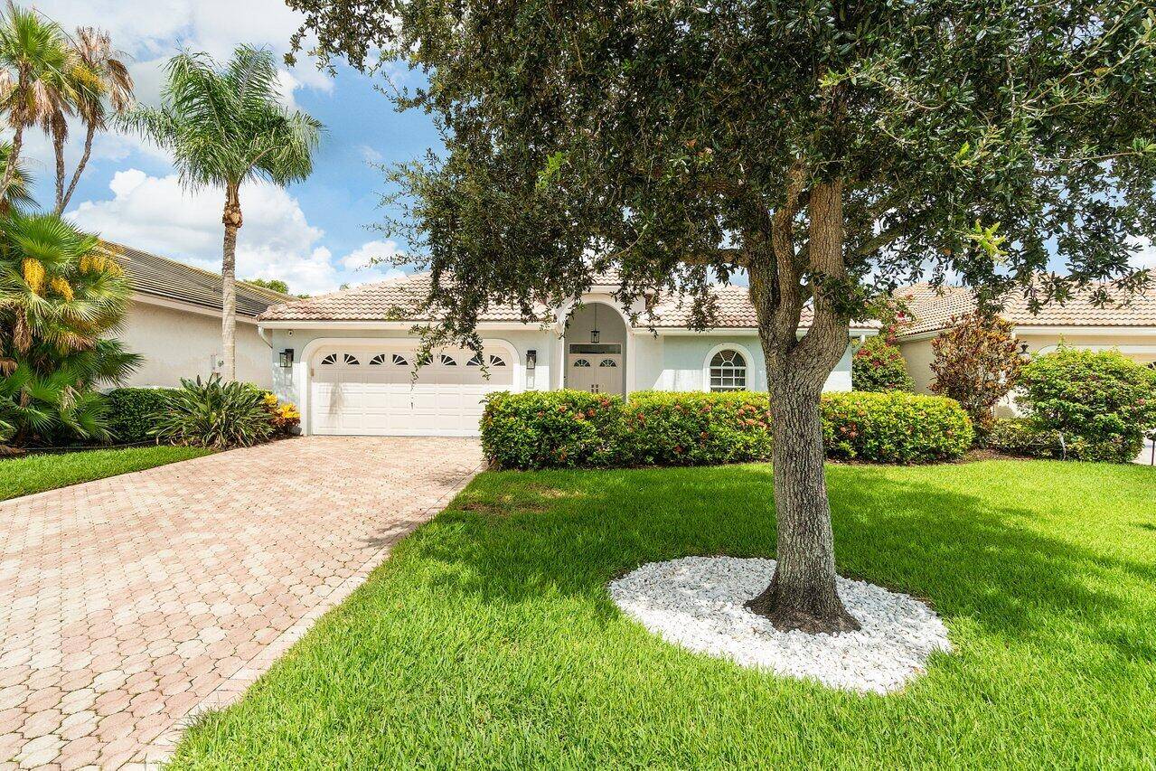 Palm Beach Gardens, FL 33412,8231 Bob O Link DR