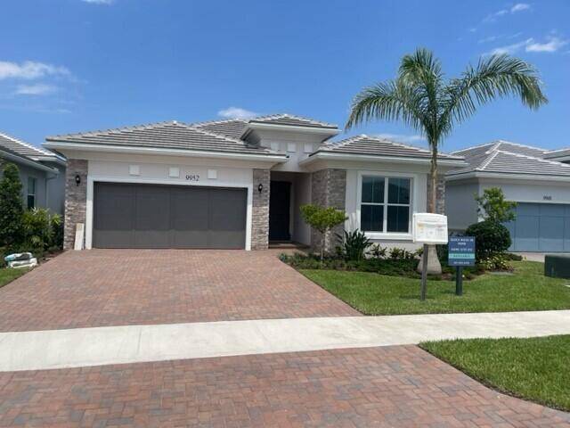 Palm Beach Gardens, FL 33412,9952 Regency WAY