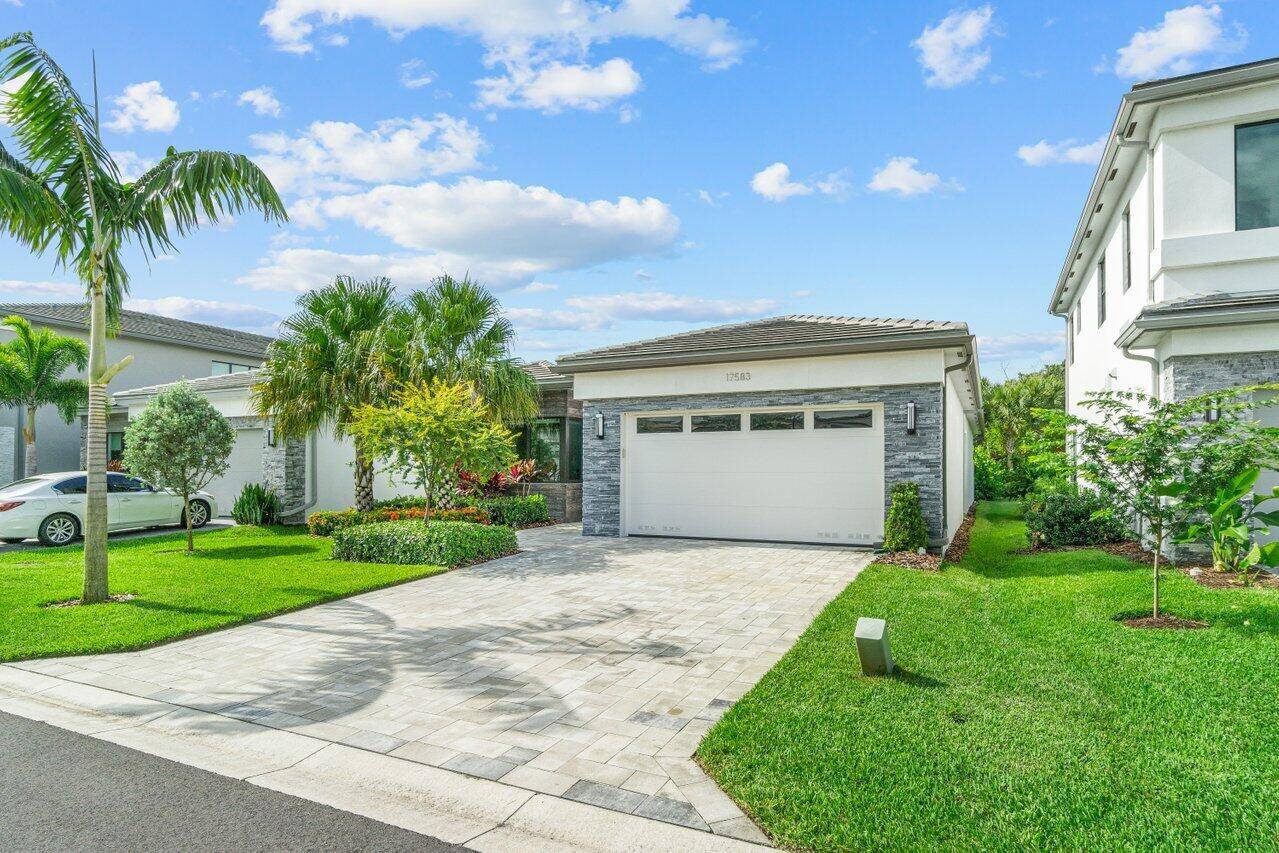 Boca Raton, FL 33496,17583 Rainstream RD