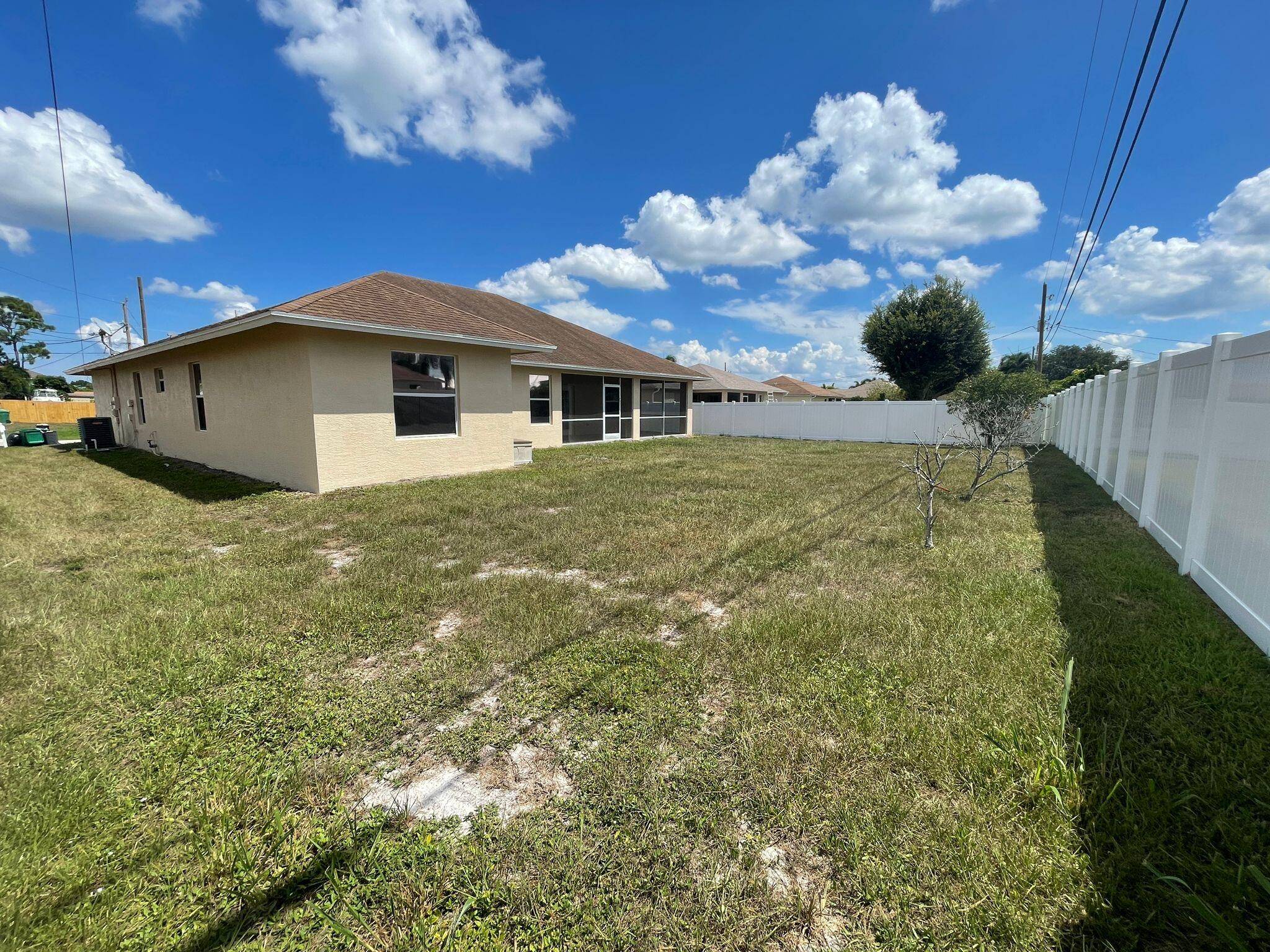 Port Saint Lucie, FL 34953,3638 SW Bonwold ST