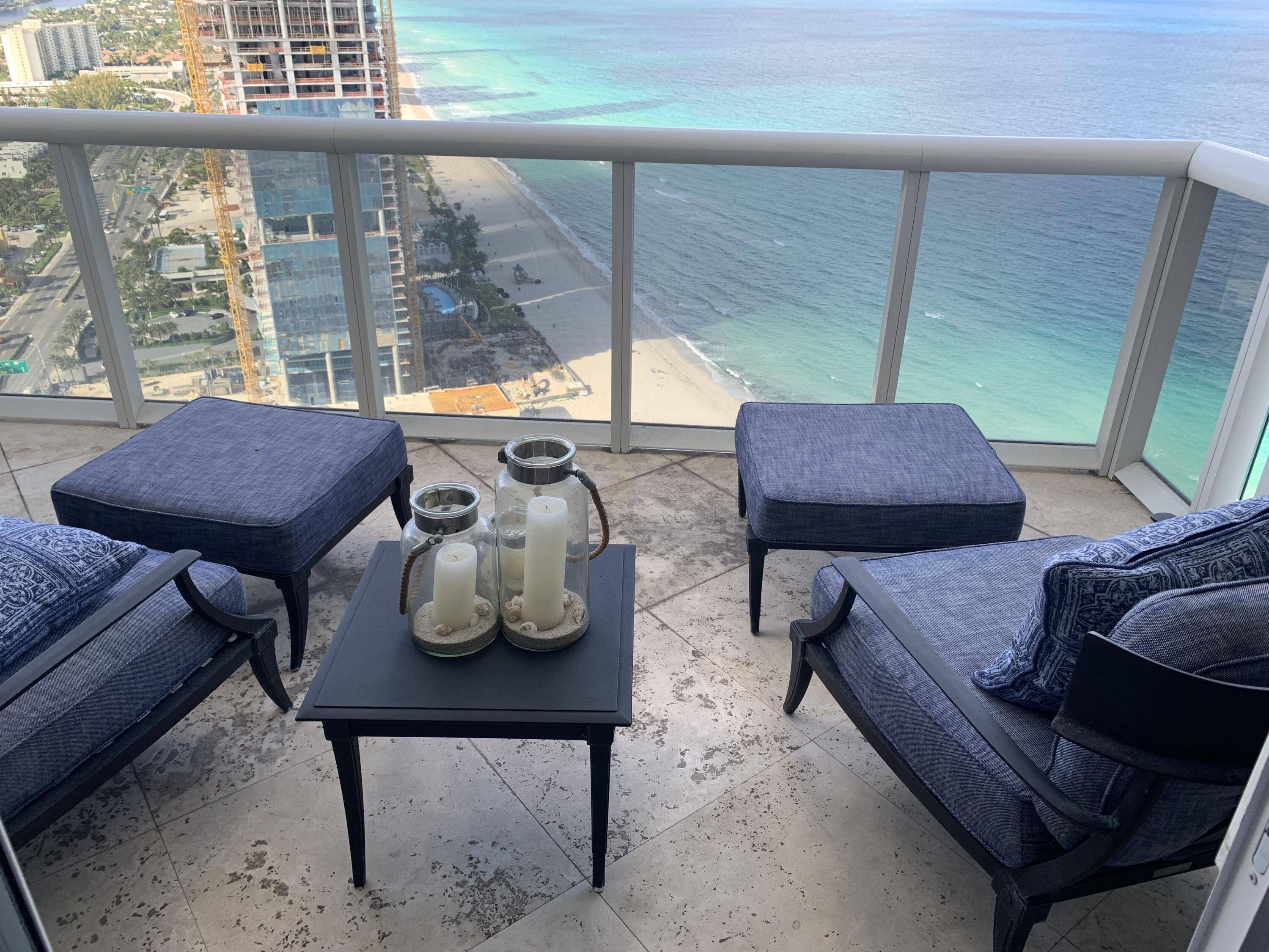 Sunny Isles Beach, FL 33160,18201 Collins AVE 4904