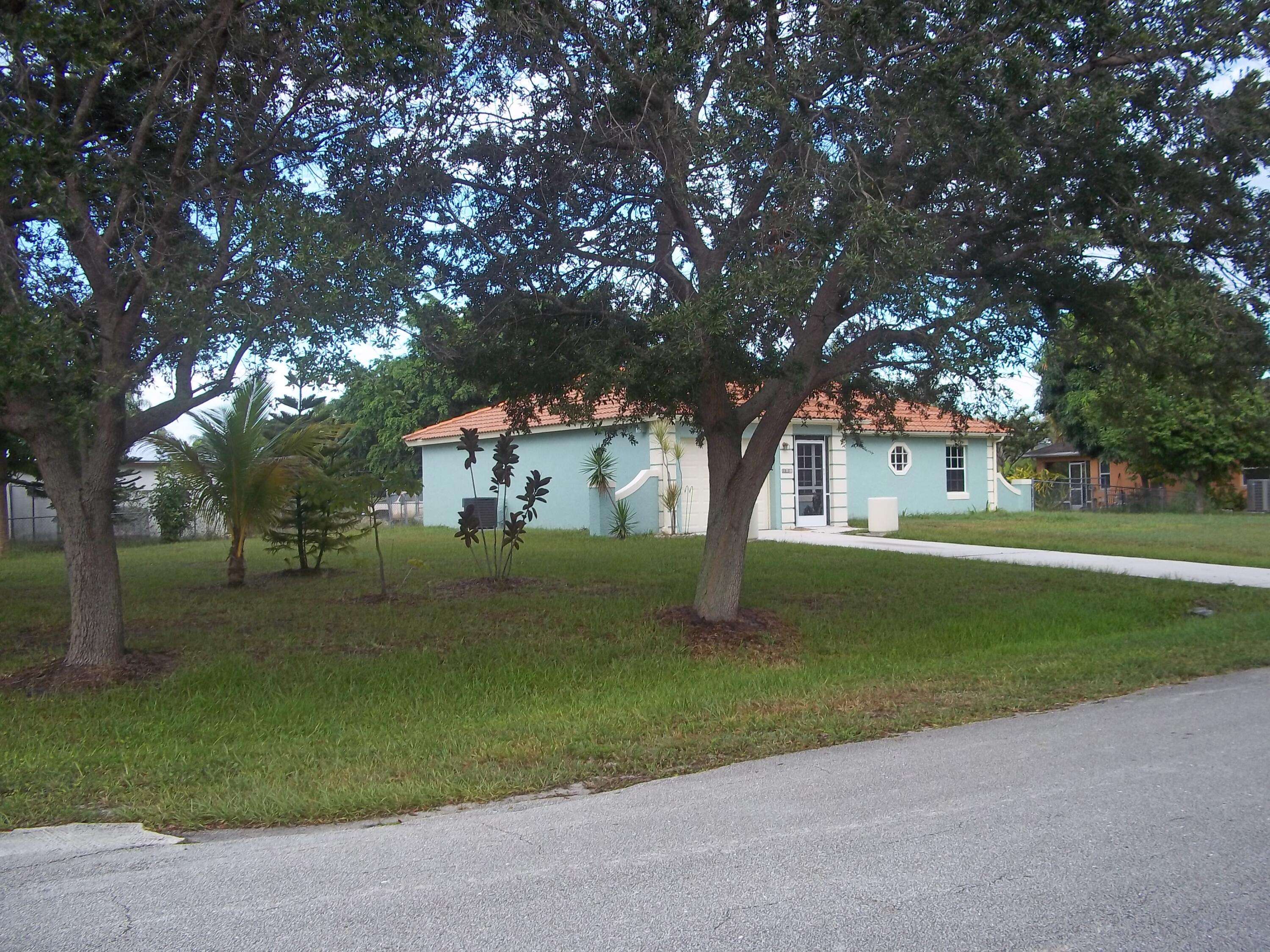 Port Saint Lucie, FL 34953,265 SW Dalton CIR