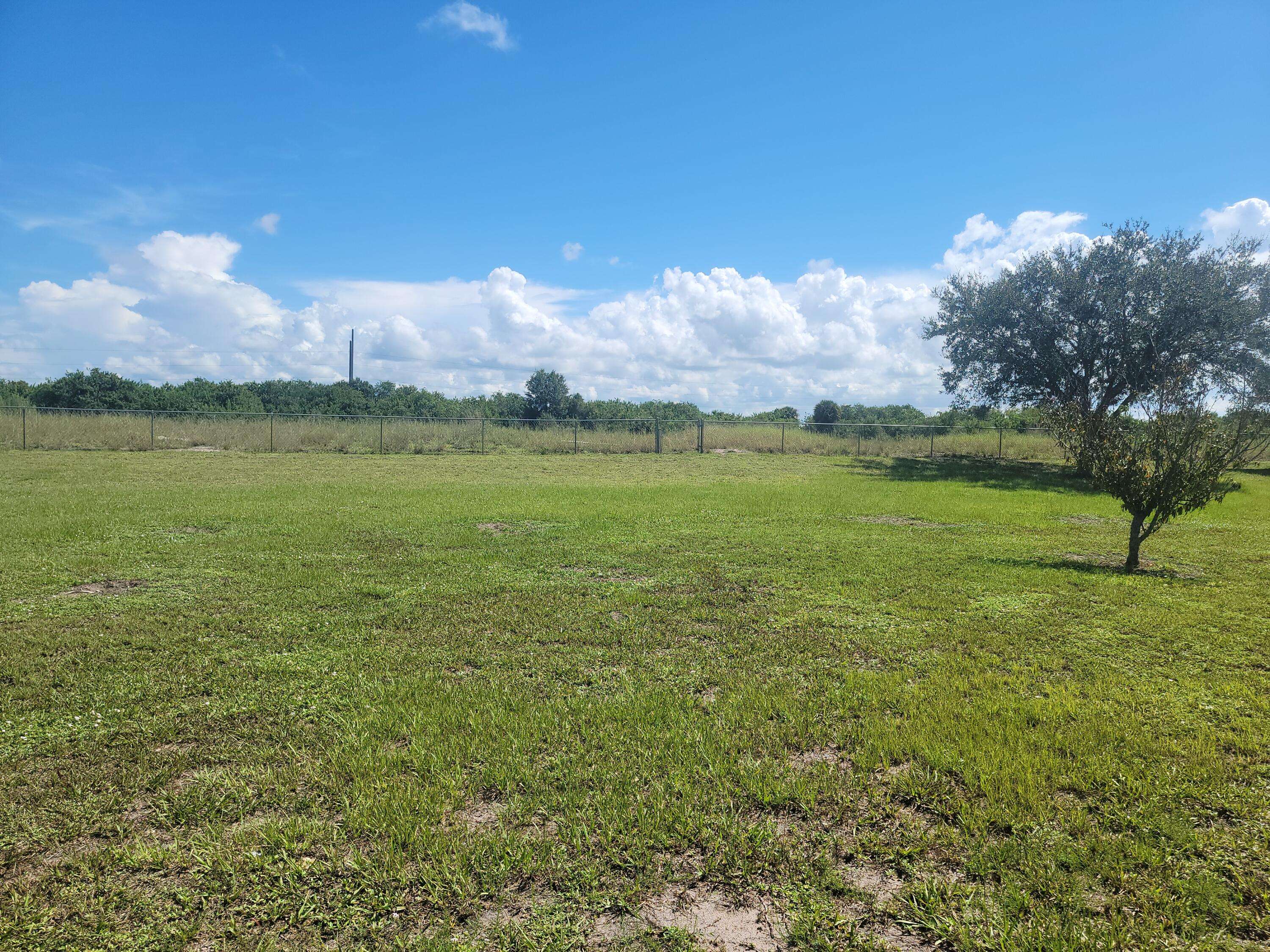 Okeechobee, FL 34974,8325 SE 57th DR