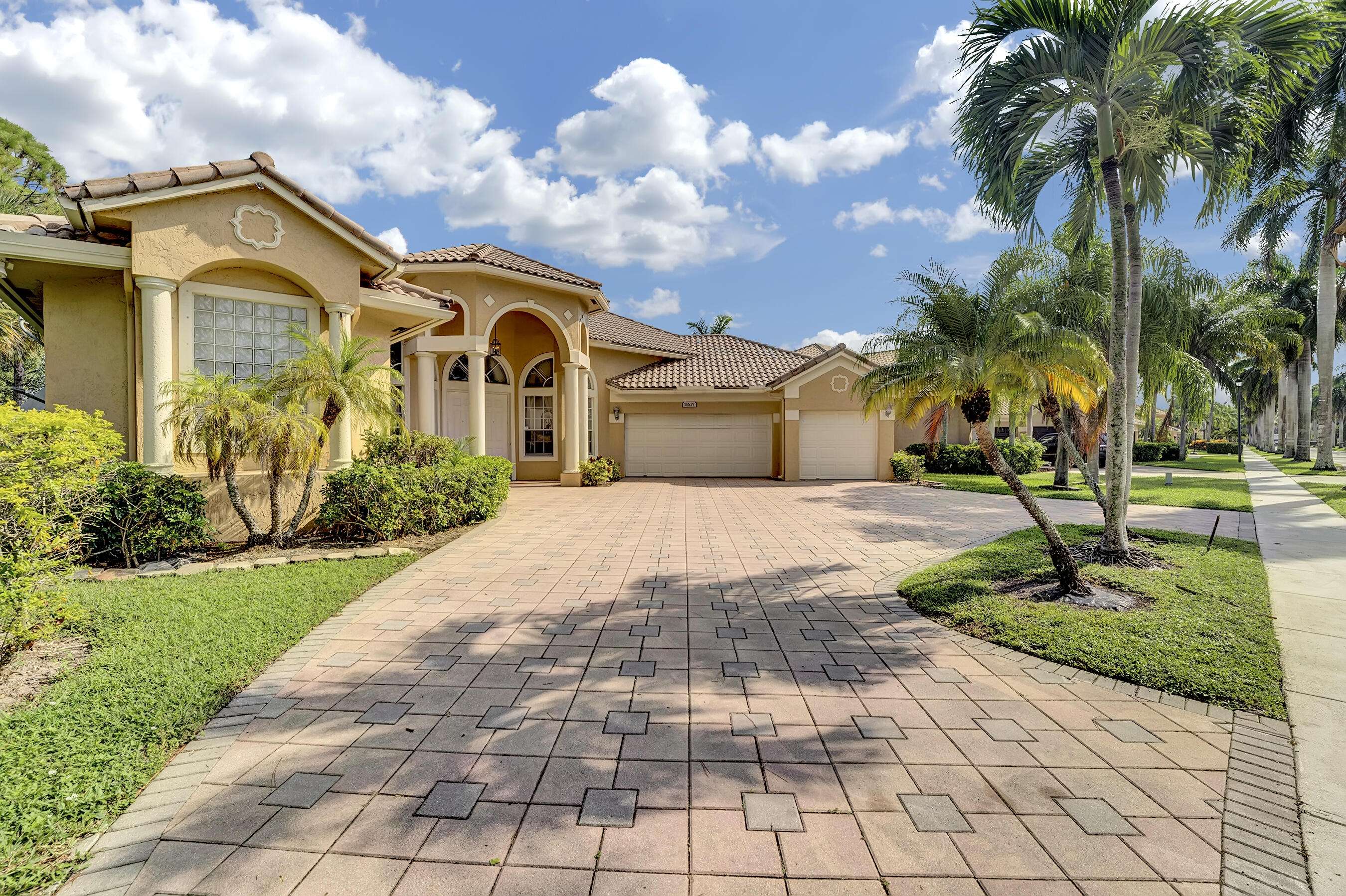 Boca Raton, FL 33428,11637 Kensington CT