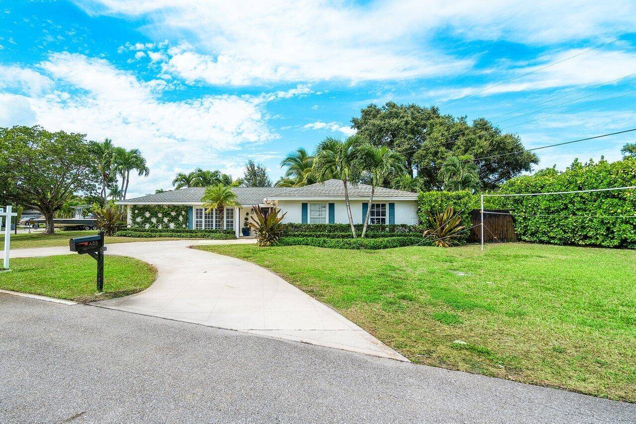 Tequesta, FL 33469,485 Dover RD