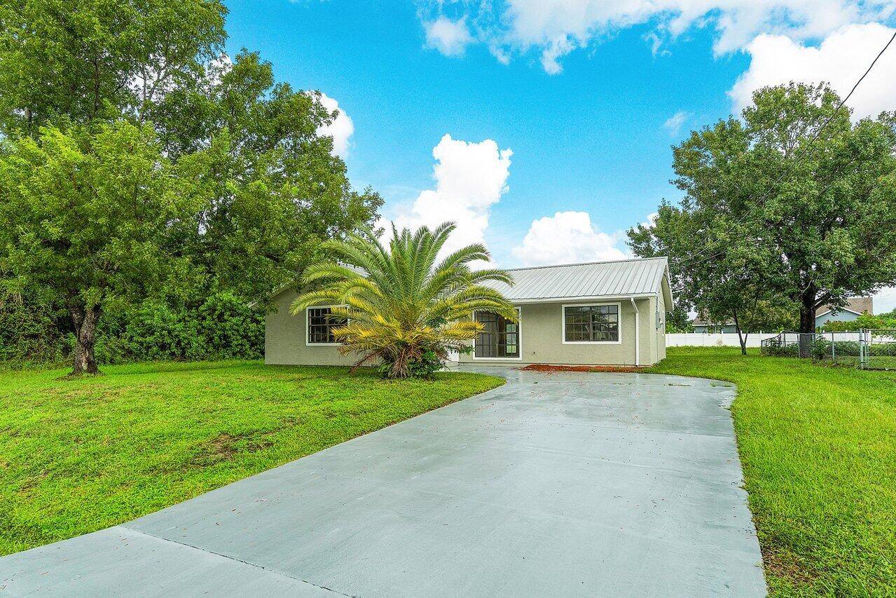 Port Saint Lucie, FL 34953,725 SW Nichols TER