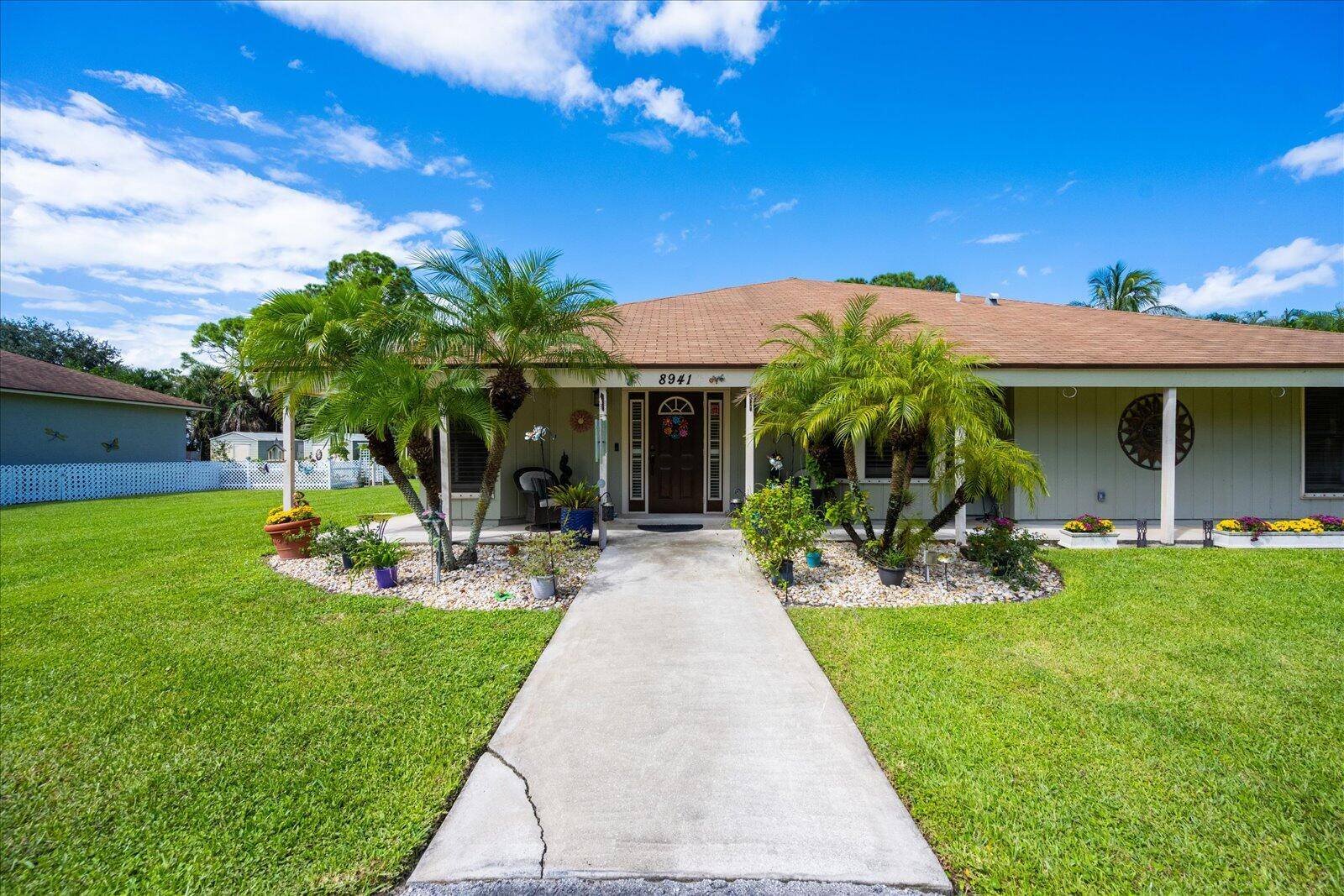 Lake Worth, FL 33467,8941 Yearling DR