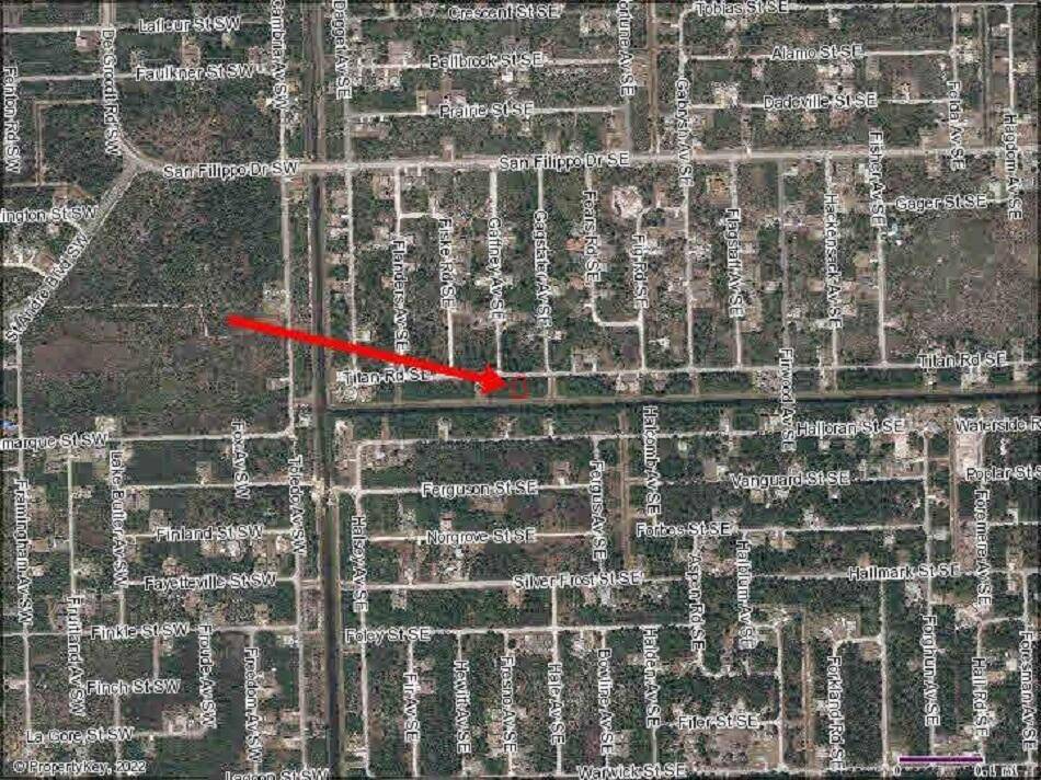 Palm Bay, FL 32909,222 SE Titan RD
