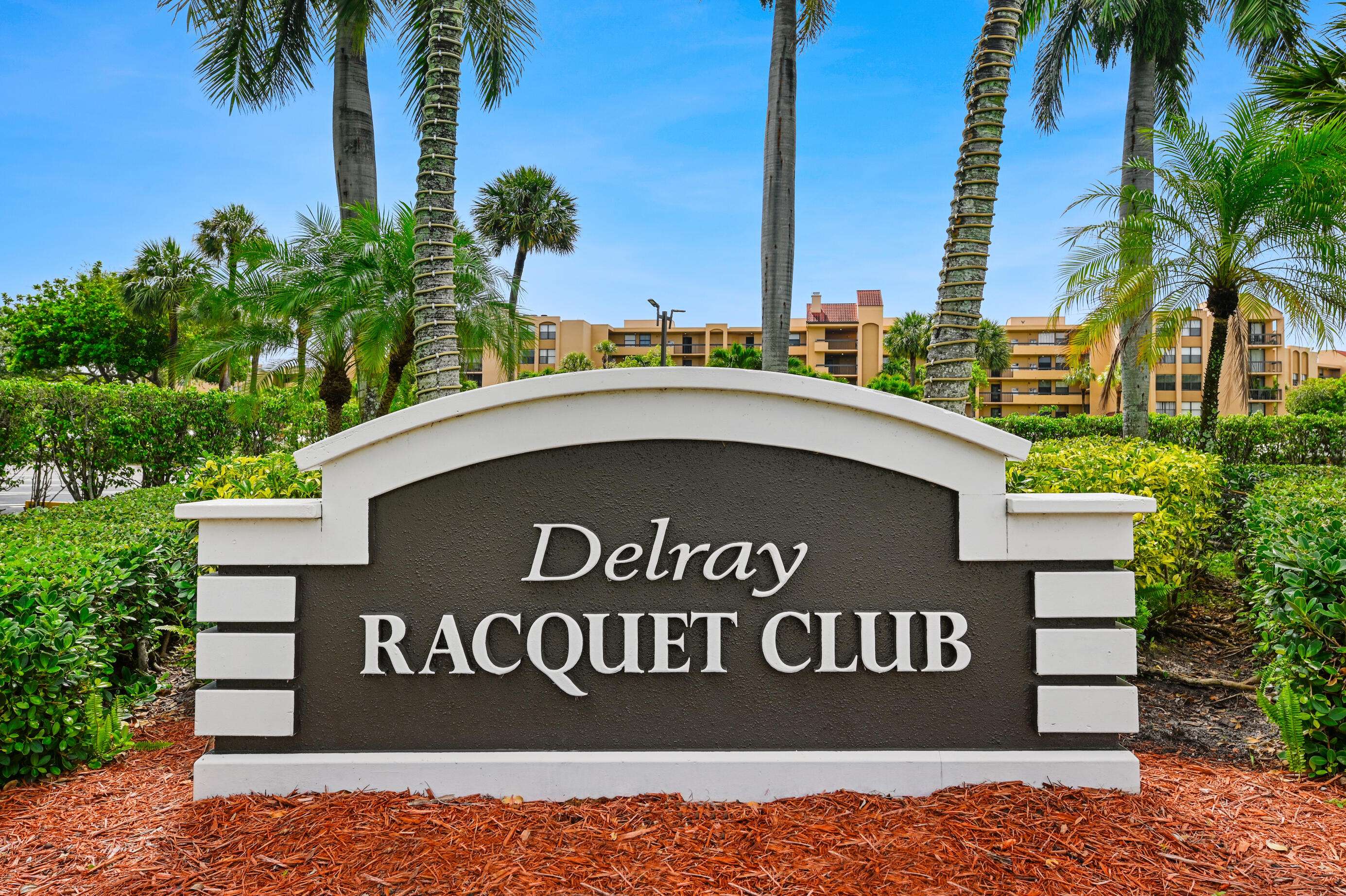 Delray Beach, FL 33444,955 Egret CIR 508