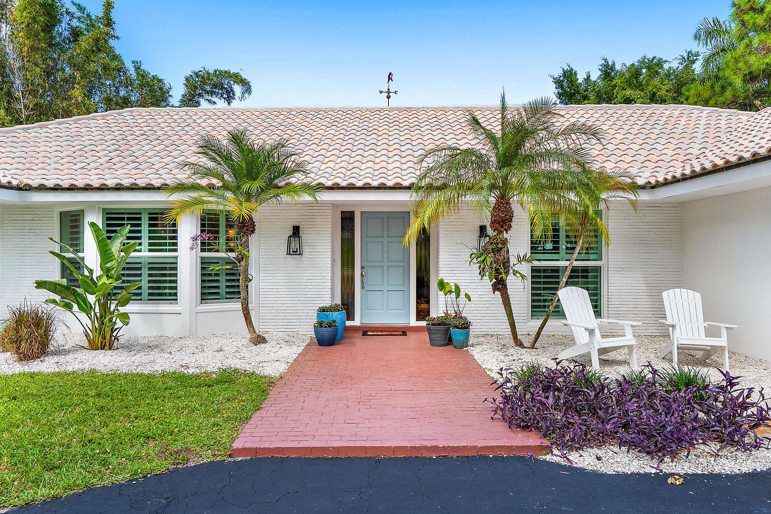 Tequesta, FL 33469,266 Country Club DR