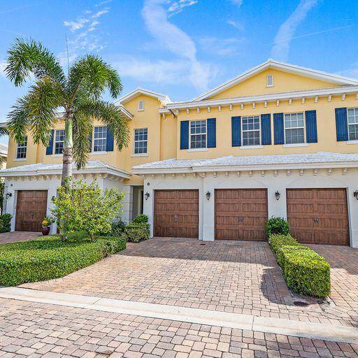 North Palm Beach, FL 33408,222 Mariner CT