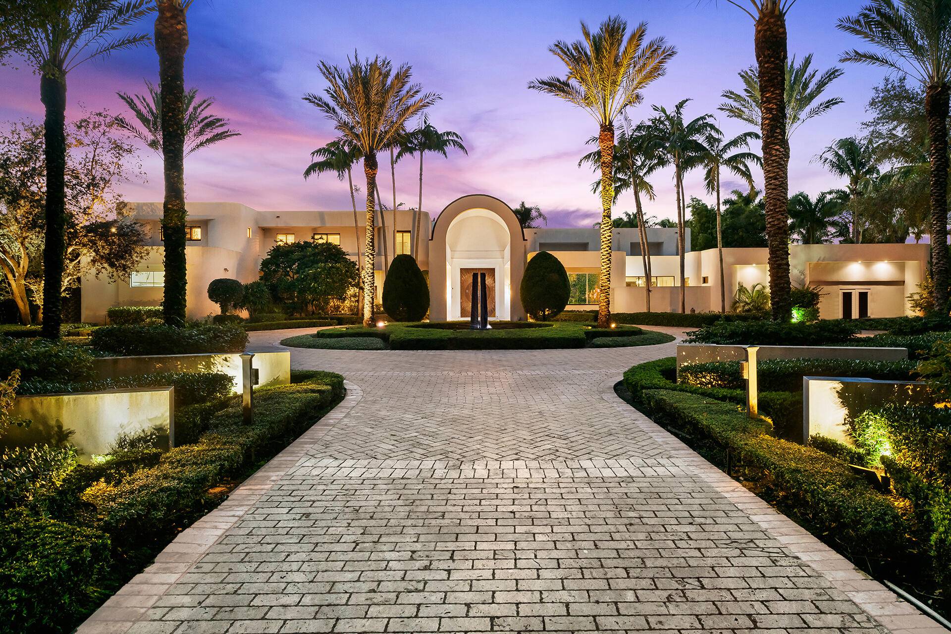 Boca Raton, FL 33496,18211 Long Lake DR