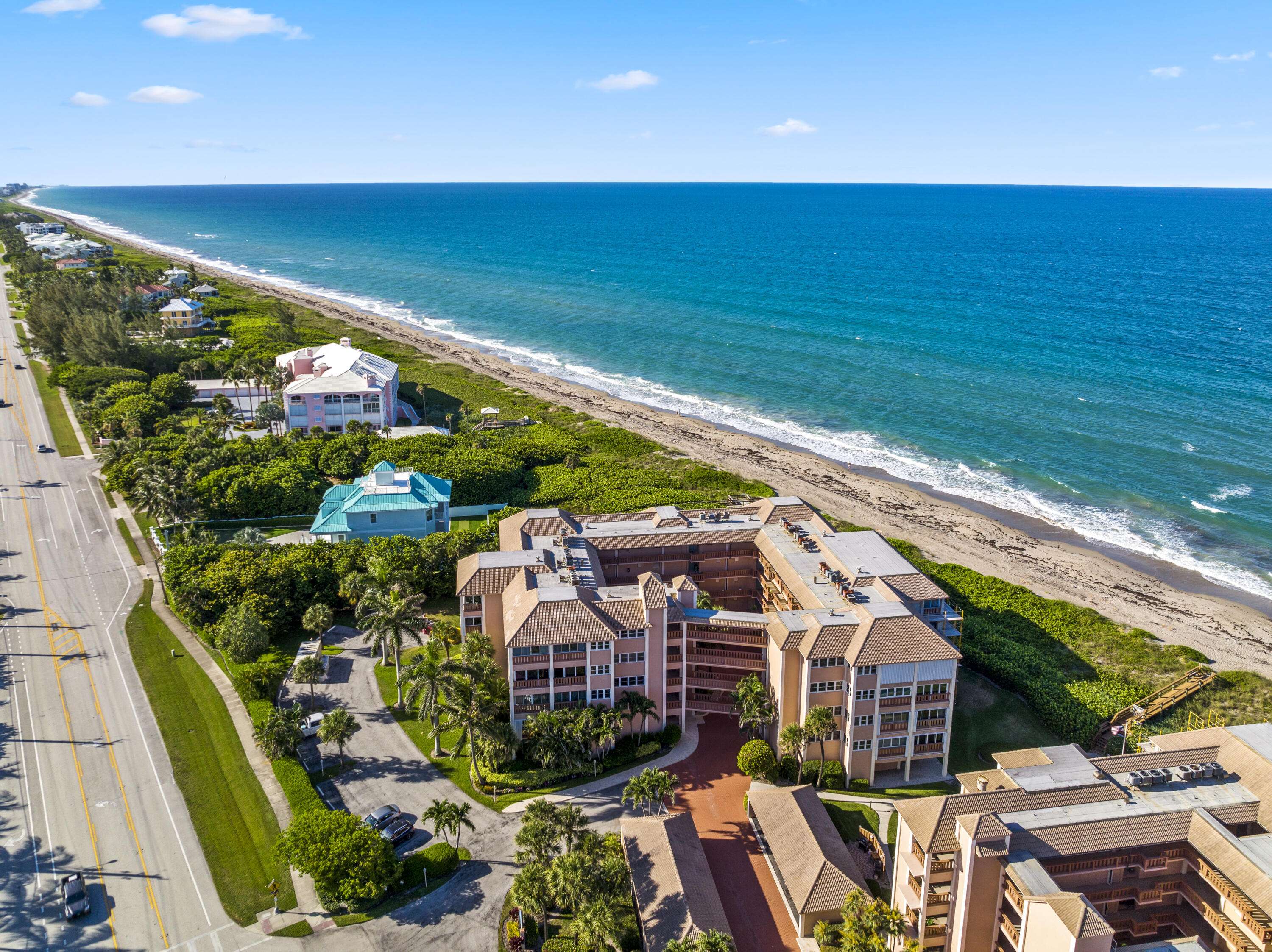 Stuart, FL 34996,1555 NE Ocean BLVD 402