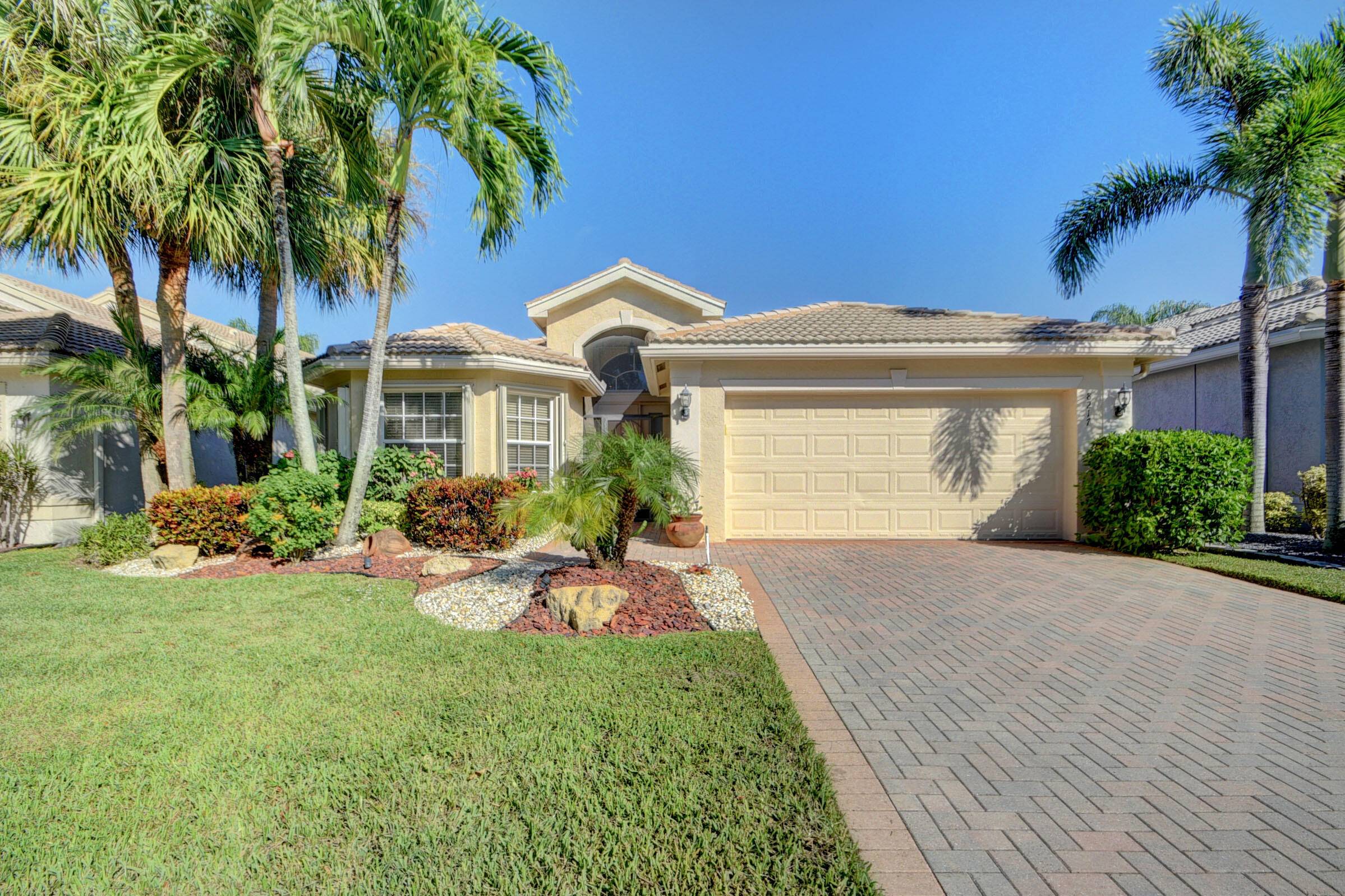 Lake Worth, FL 33467,8217 Sandpiper Glen DR