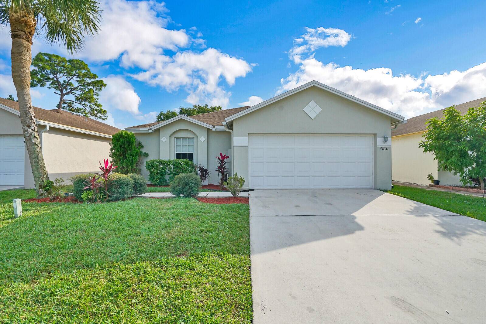 West Palm Beach, FL 33415,5836 Azalea CIR