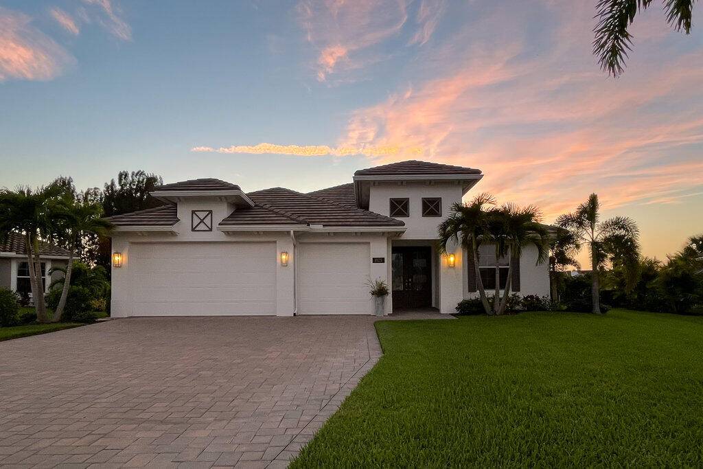 Vero Beach, FL 32966,1025 Camelot WAY