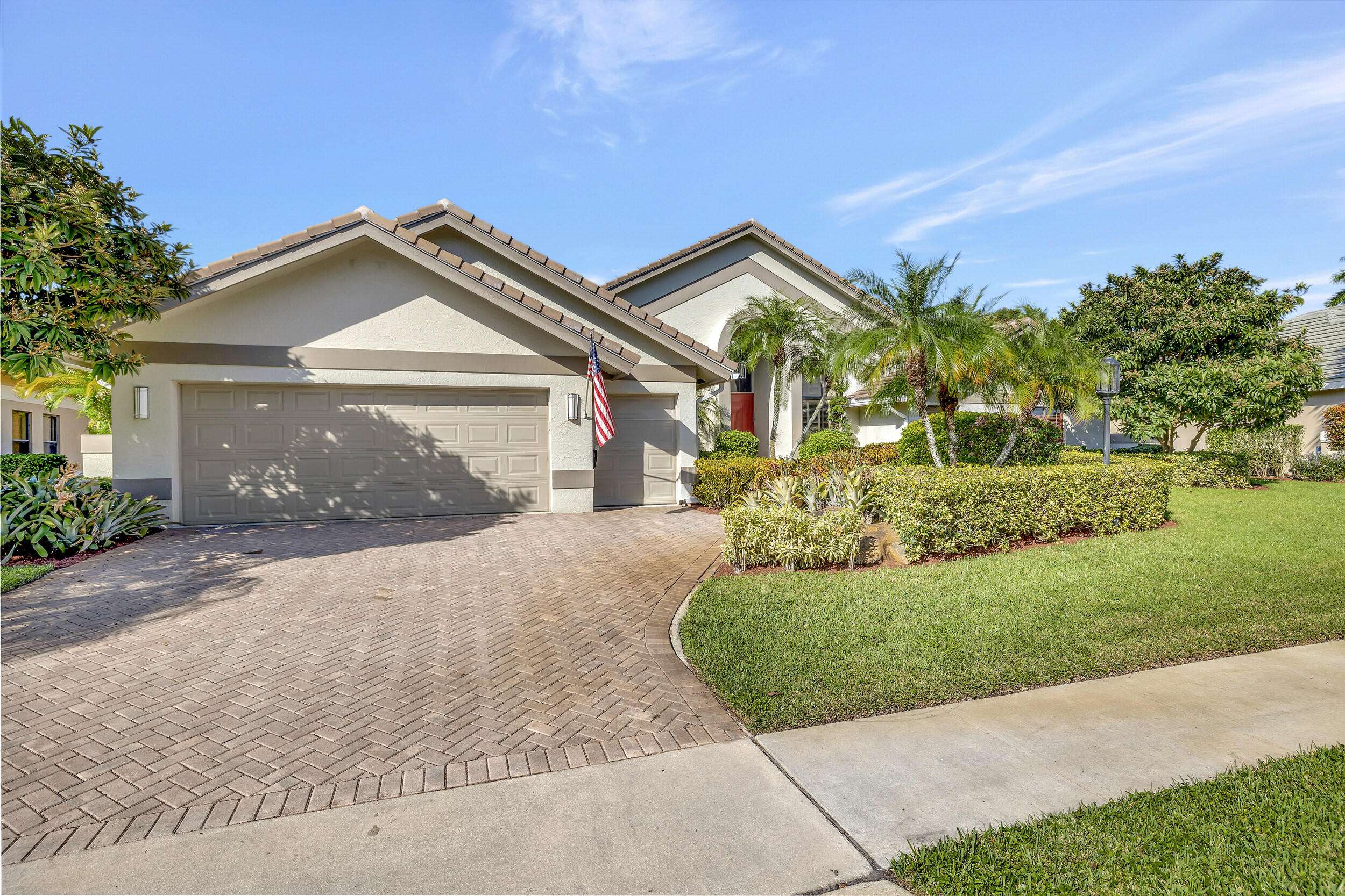 Boca Raton, FL 33498,10229 Shireoaks LN