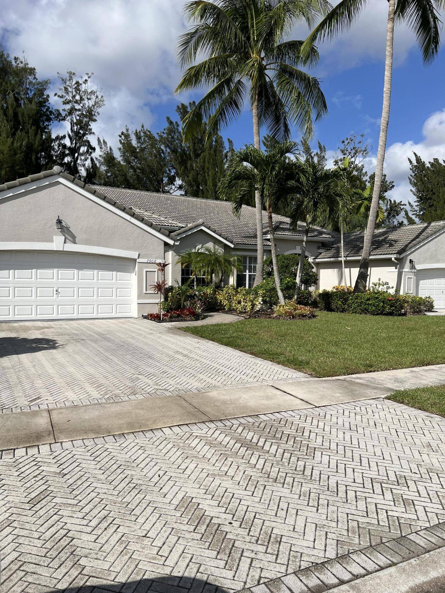 Boynton Beach, FL 33472,7908 Rockford RD