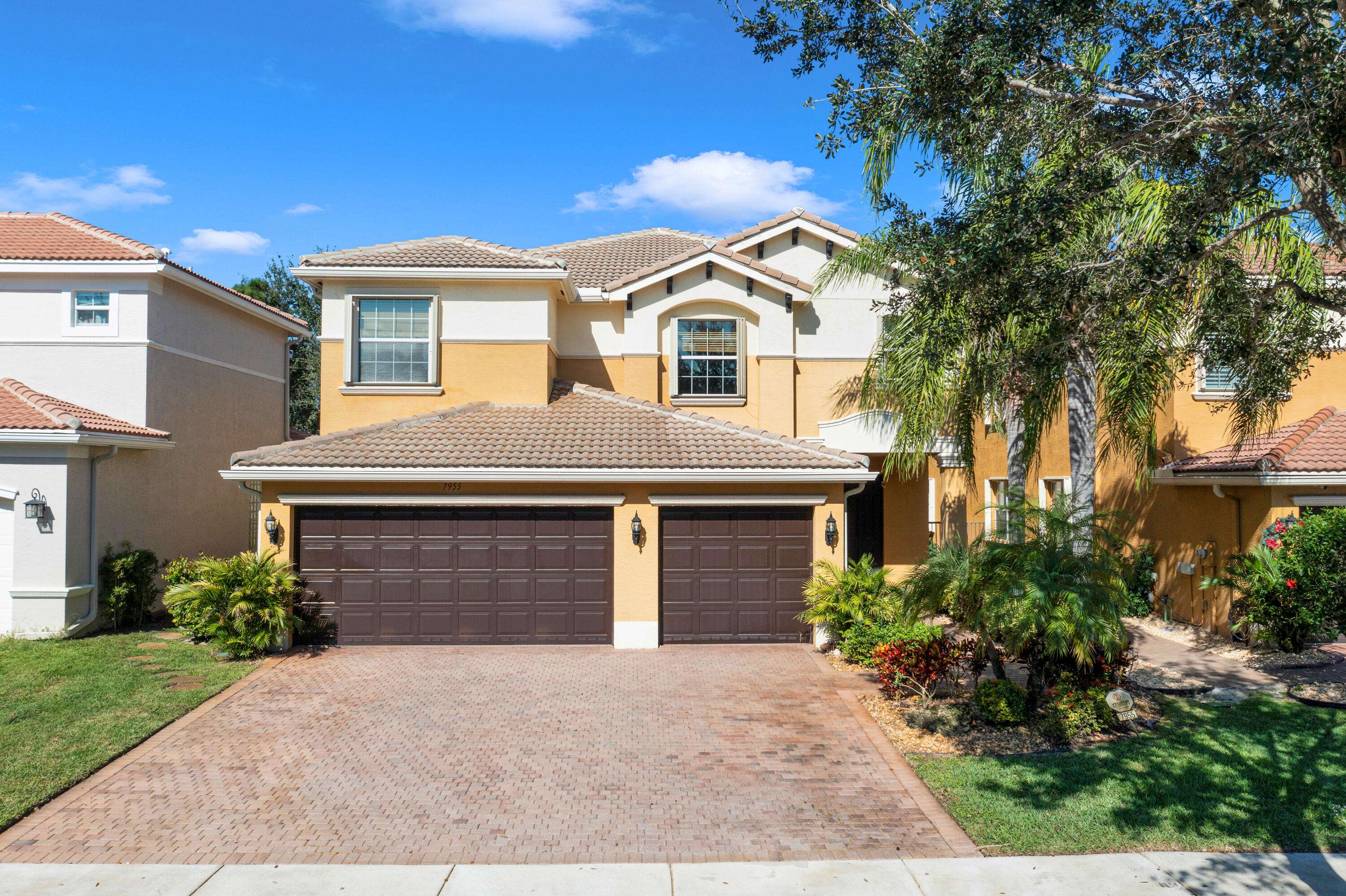 Boynton Beach, FL 33473,7955 Emerald Winds CIR