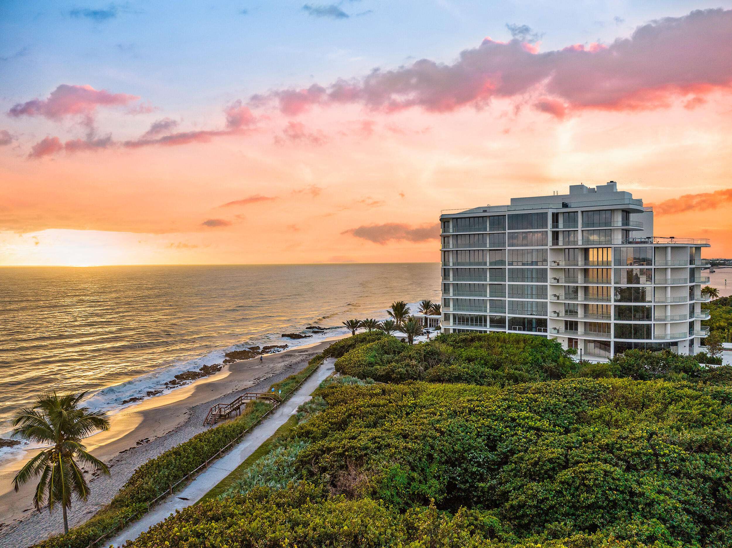 Tequesta, FL 33469,1500 Beach RD 601