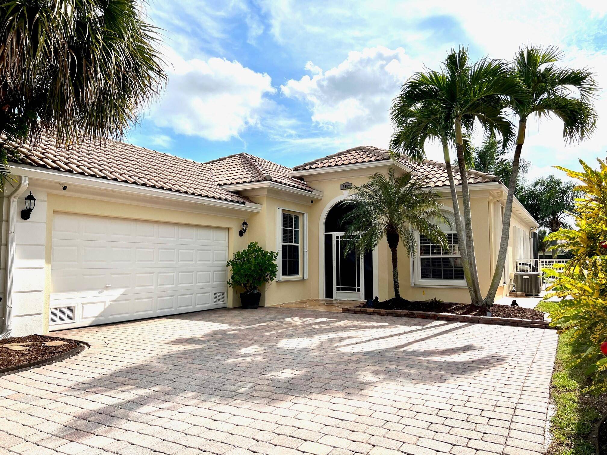 Wellington, FL 33414,8052 Jolly Harbour CT