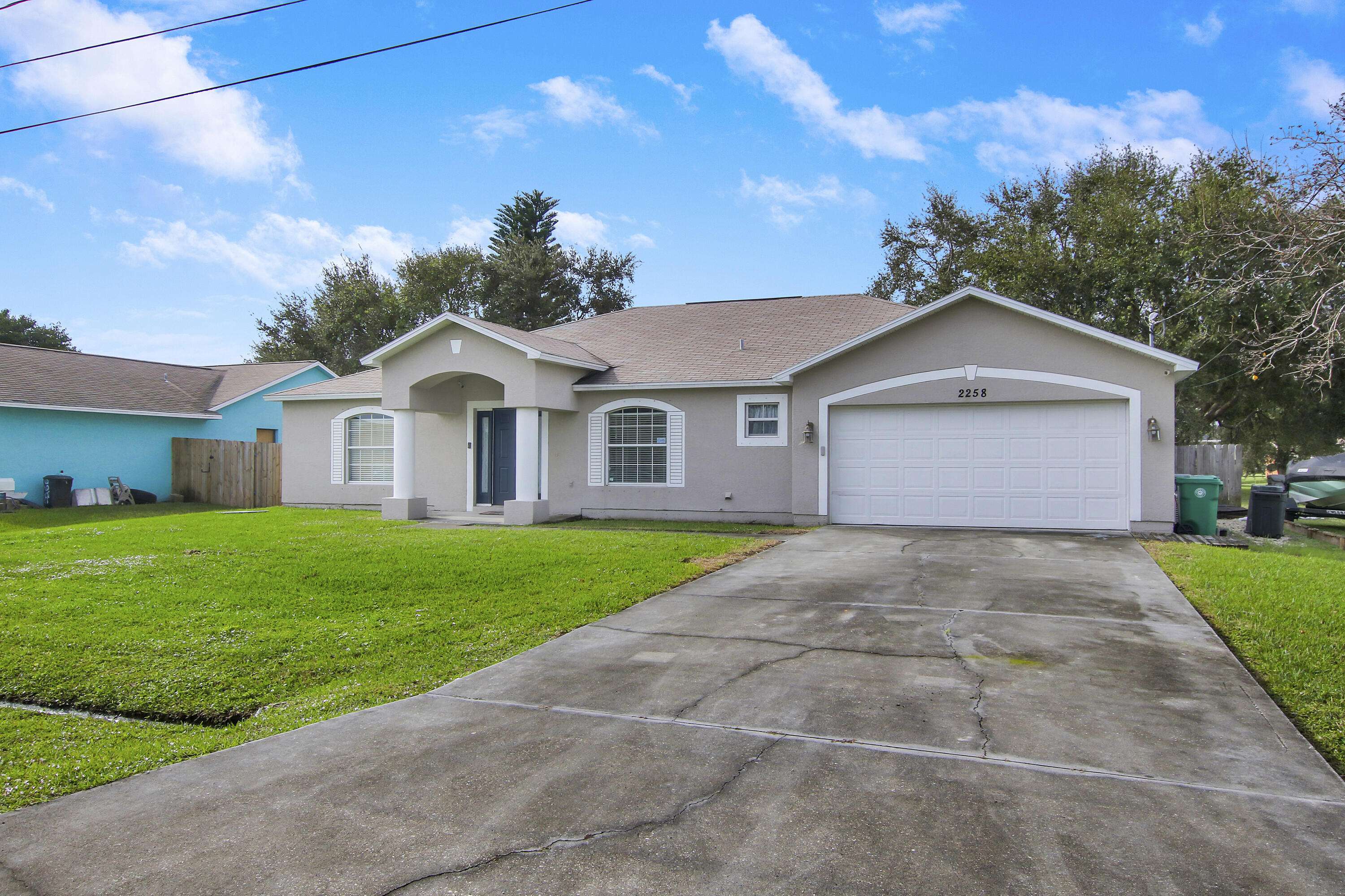 Port Saint Lucie, FL 34952,2258 SE Friendship ST