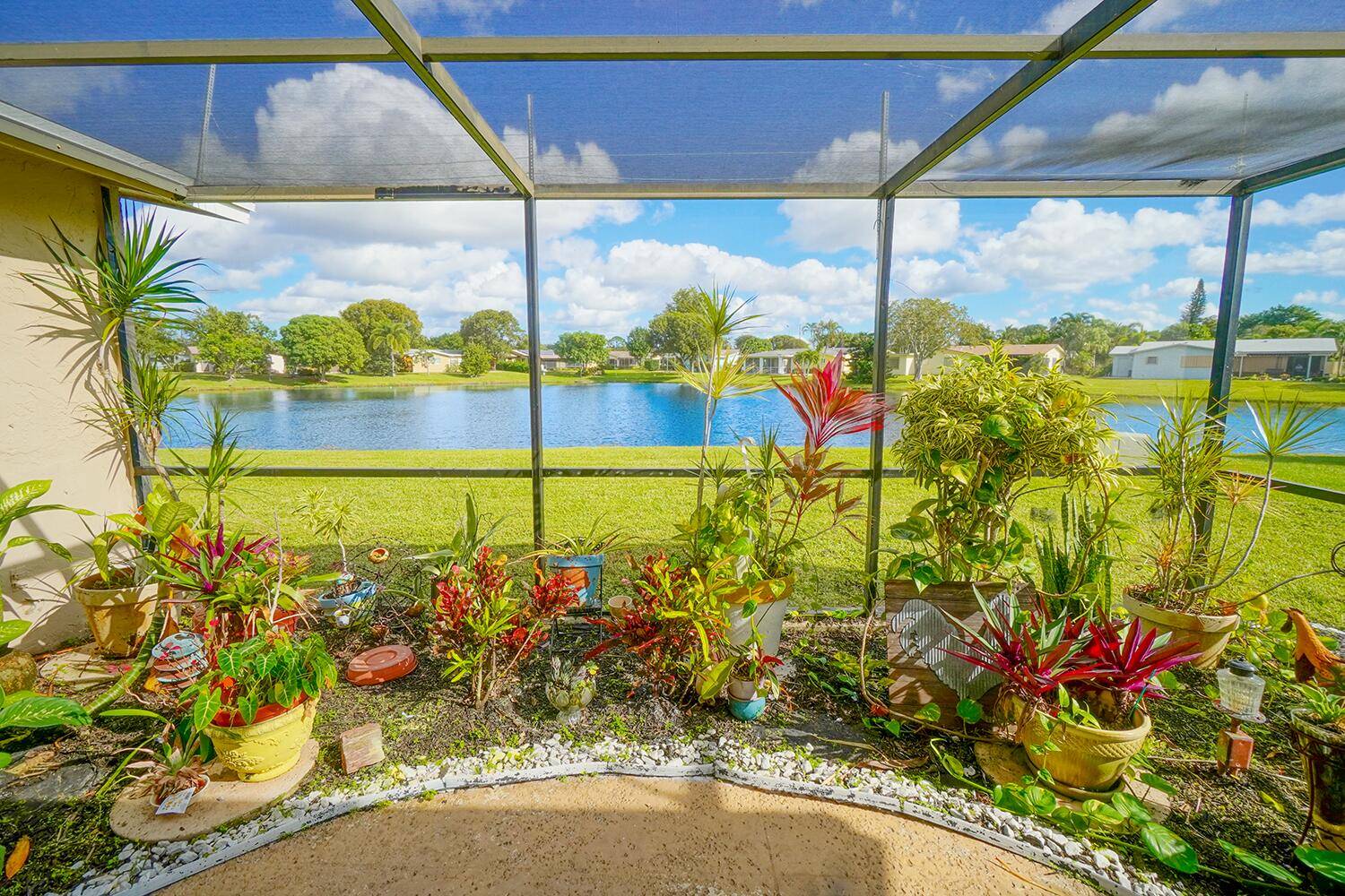 Delray Beach, FL 33484,14624 Country Side LN