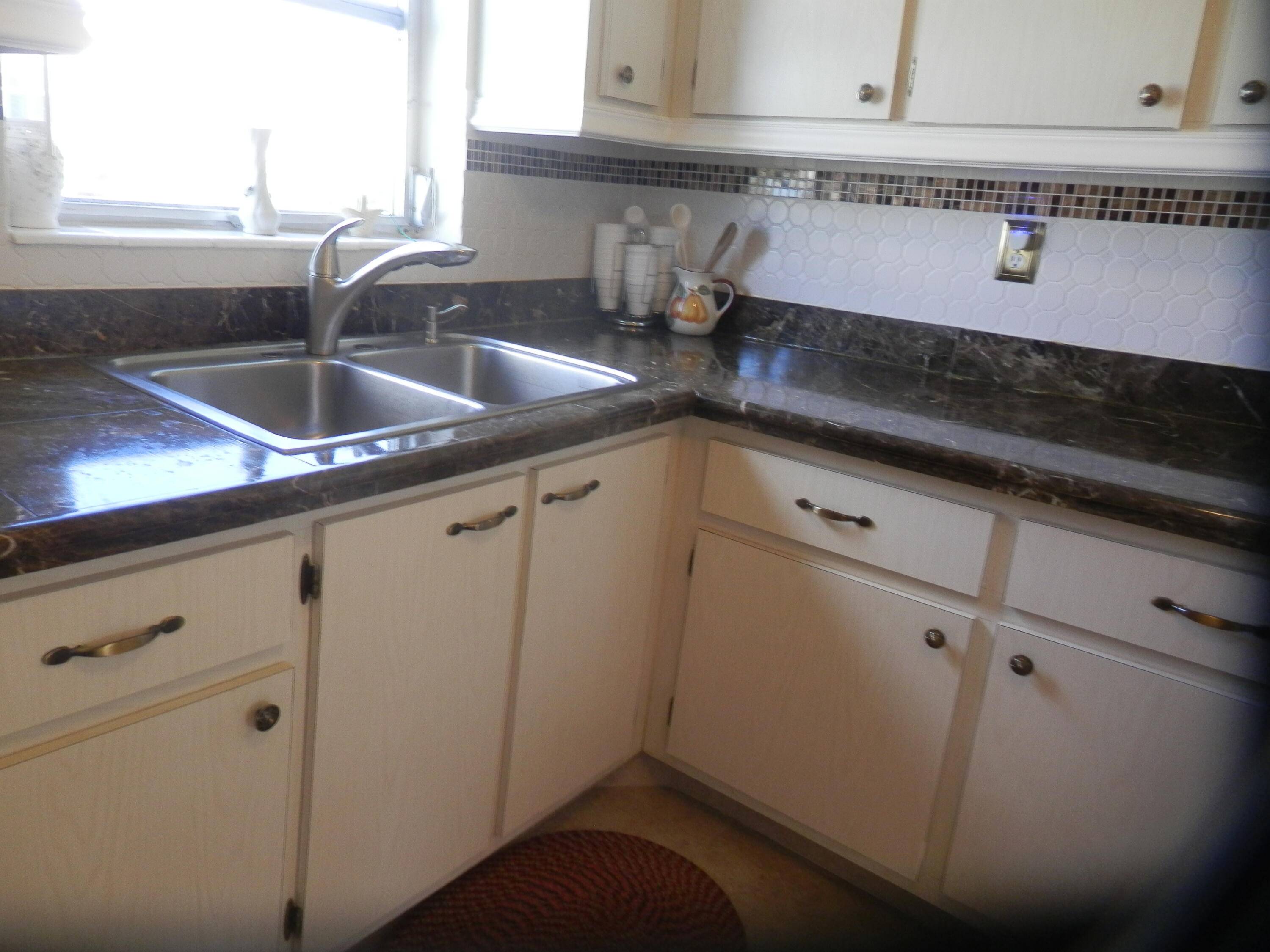 West Palm Beach, FL 33415,2683 E Barkley DR E